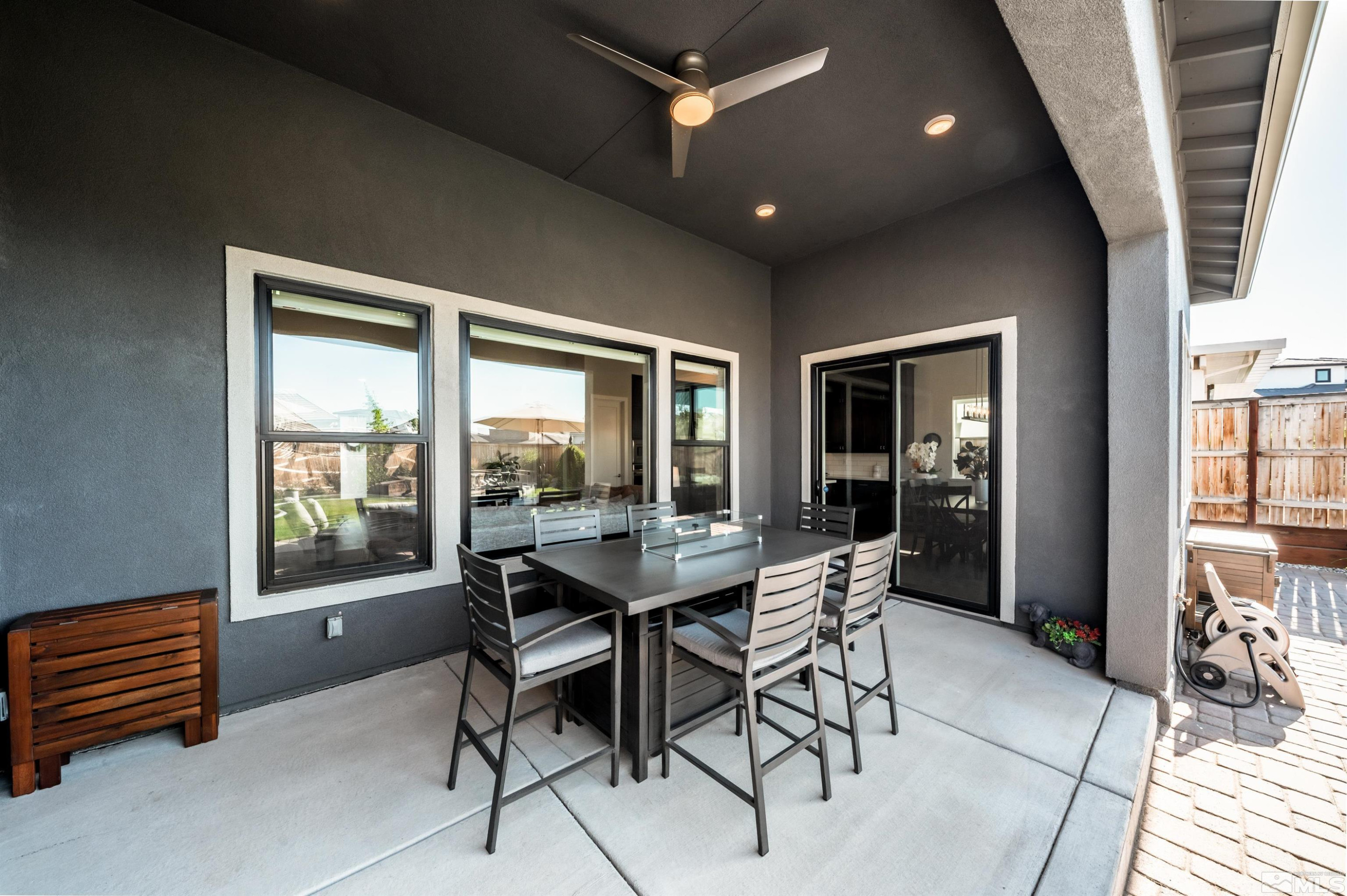 955 Solarium Drive