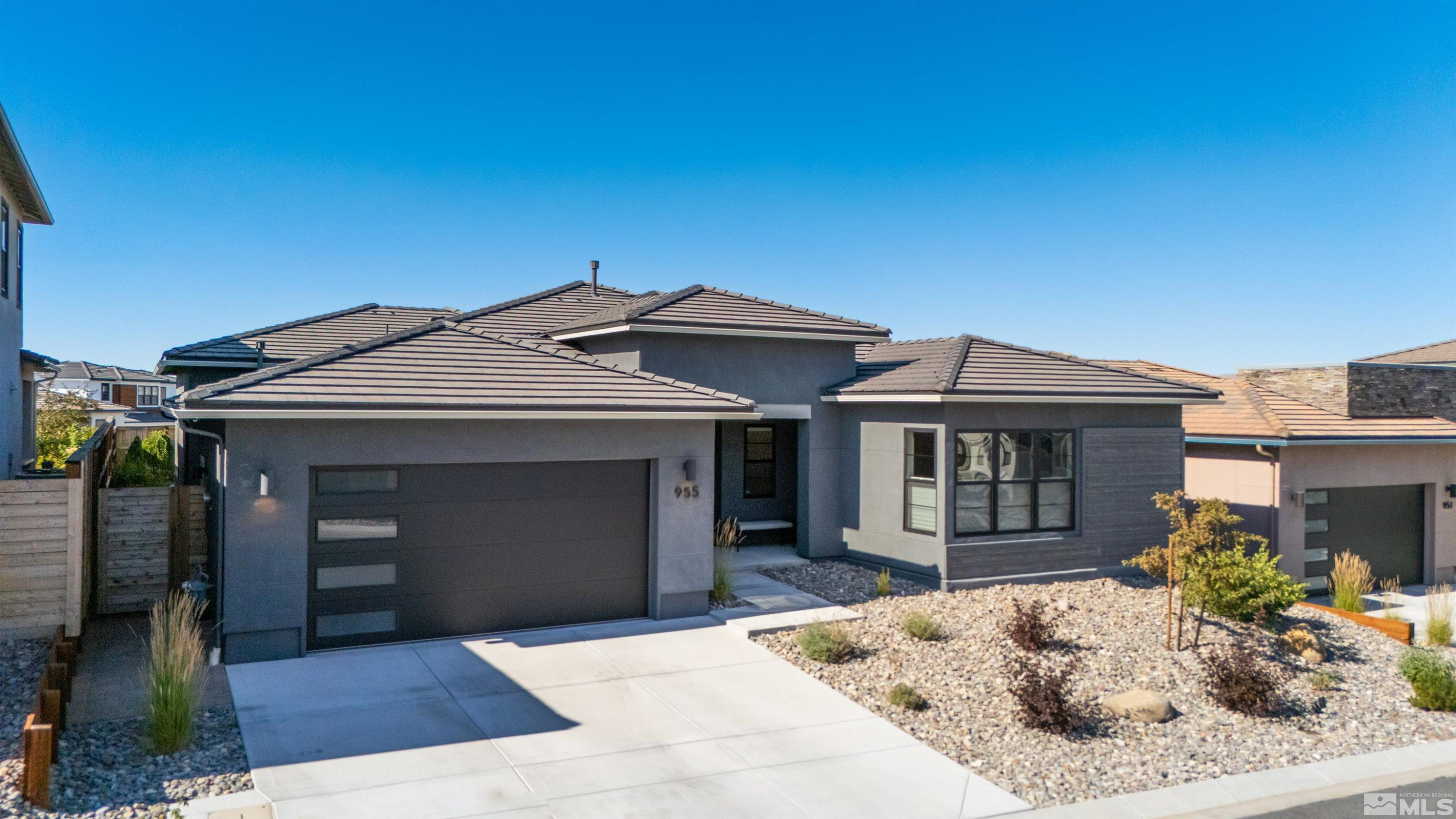 955 Solarium Drive