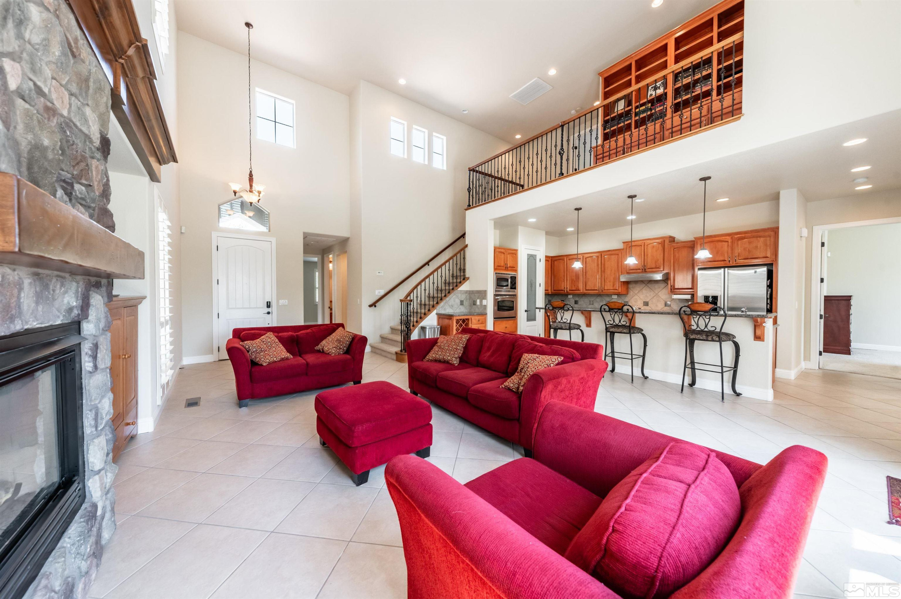 8772 Lynrock Circle