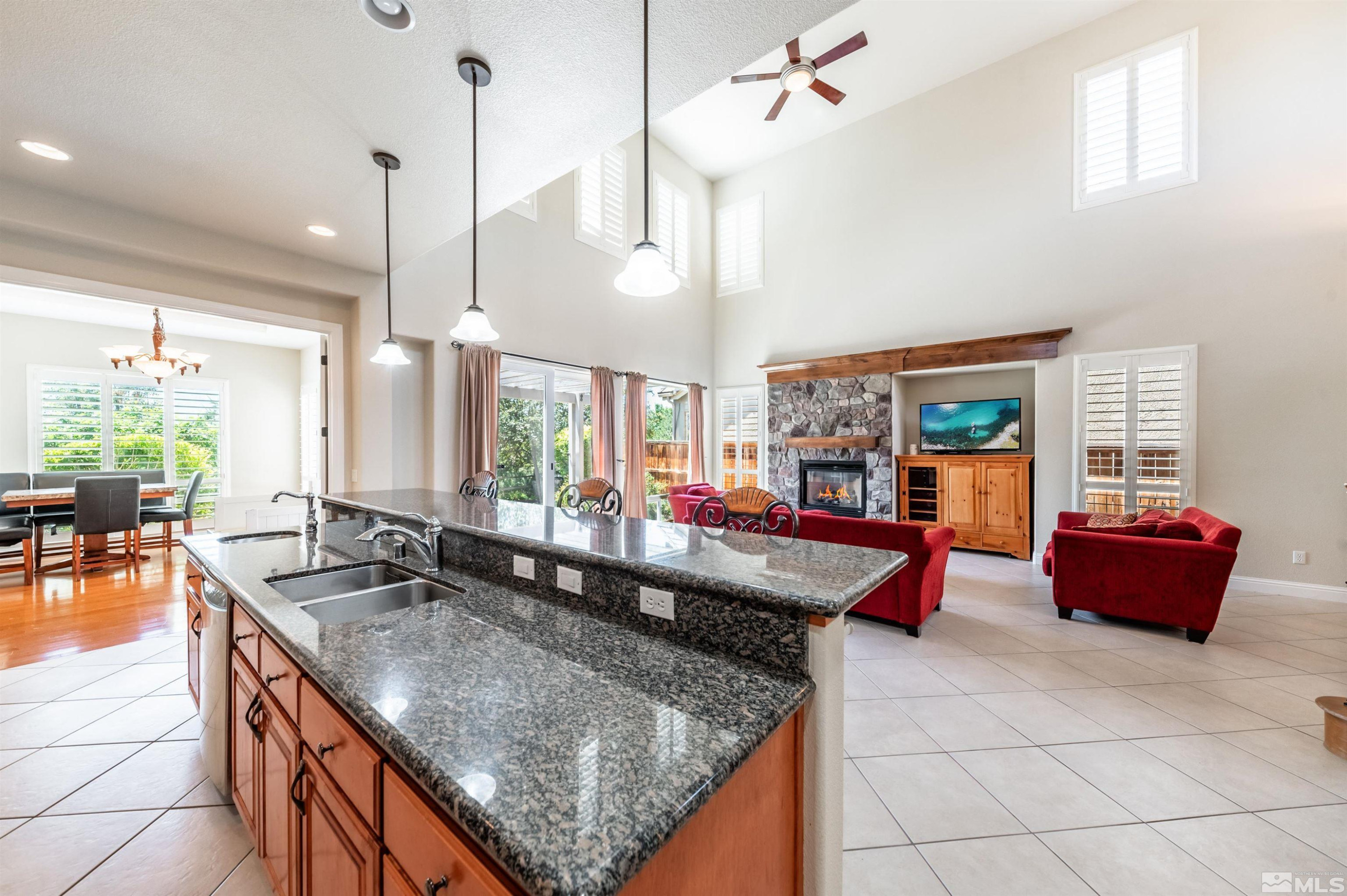 8772 Lynrock Circle