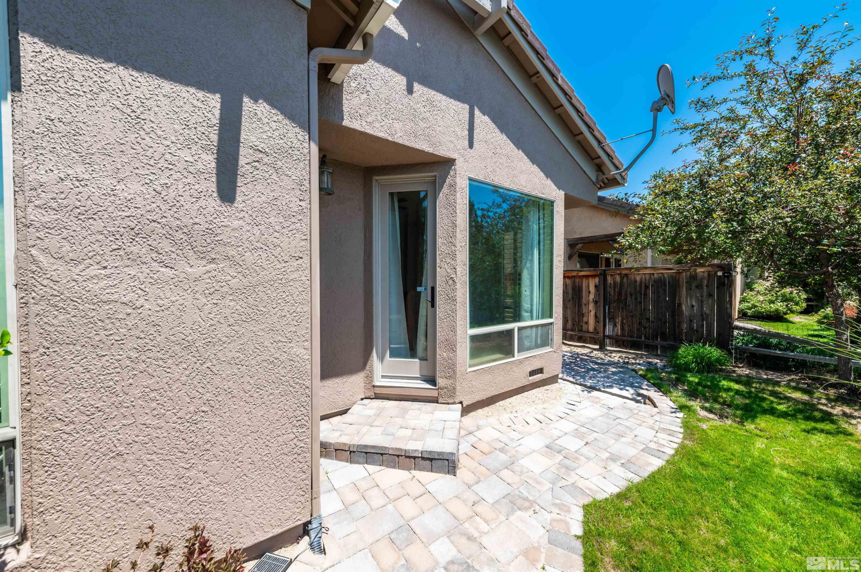8772 Lynrock Circle
