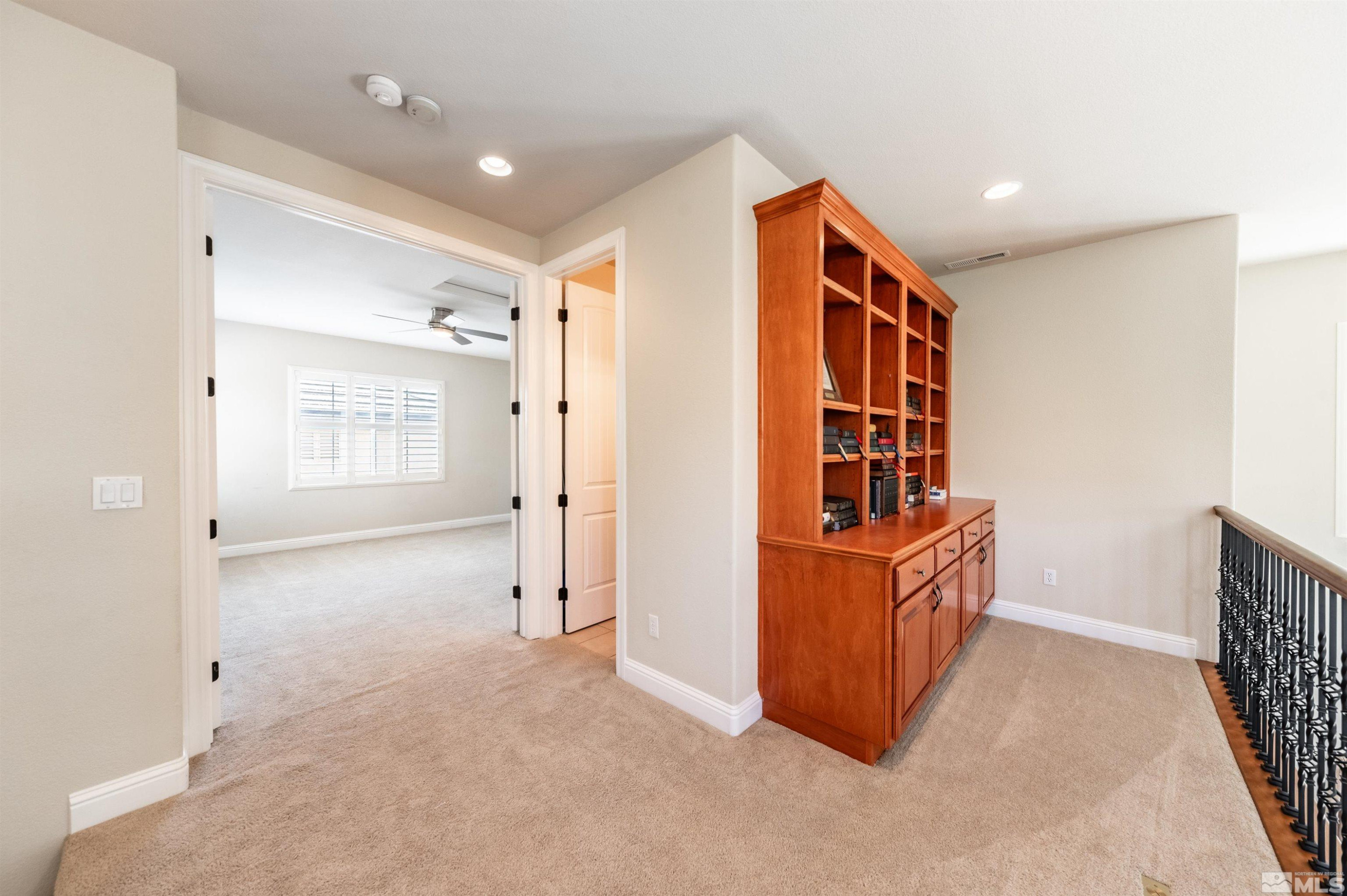 8772 Lynrock Circle