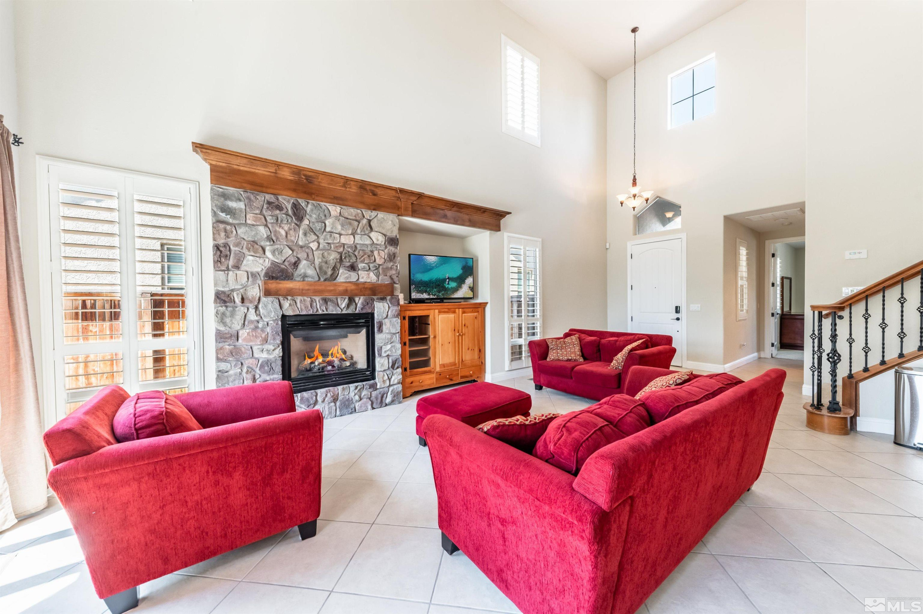 8772 Lynrock Circle