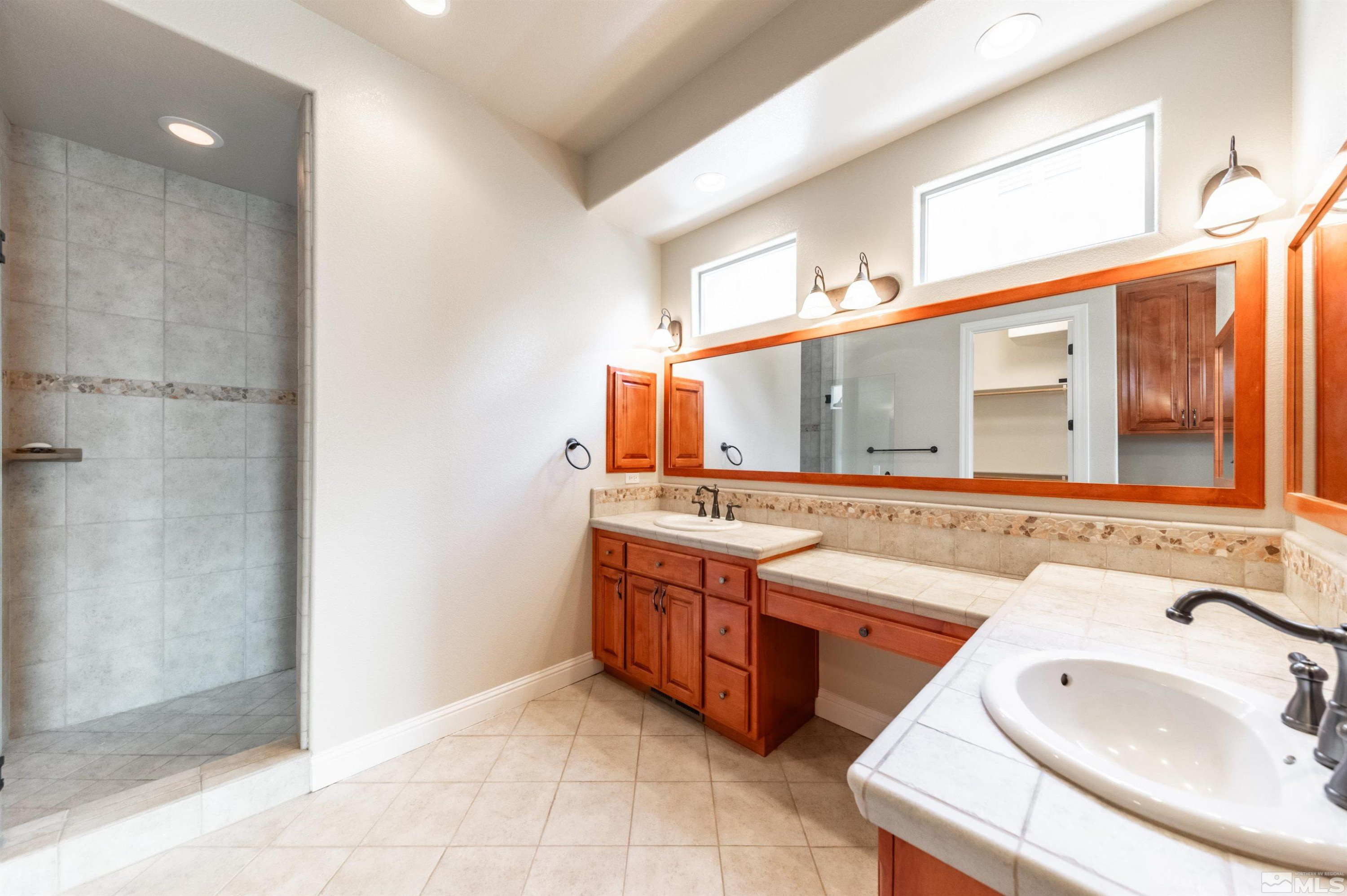 8772 Lynrock Circle