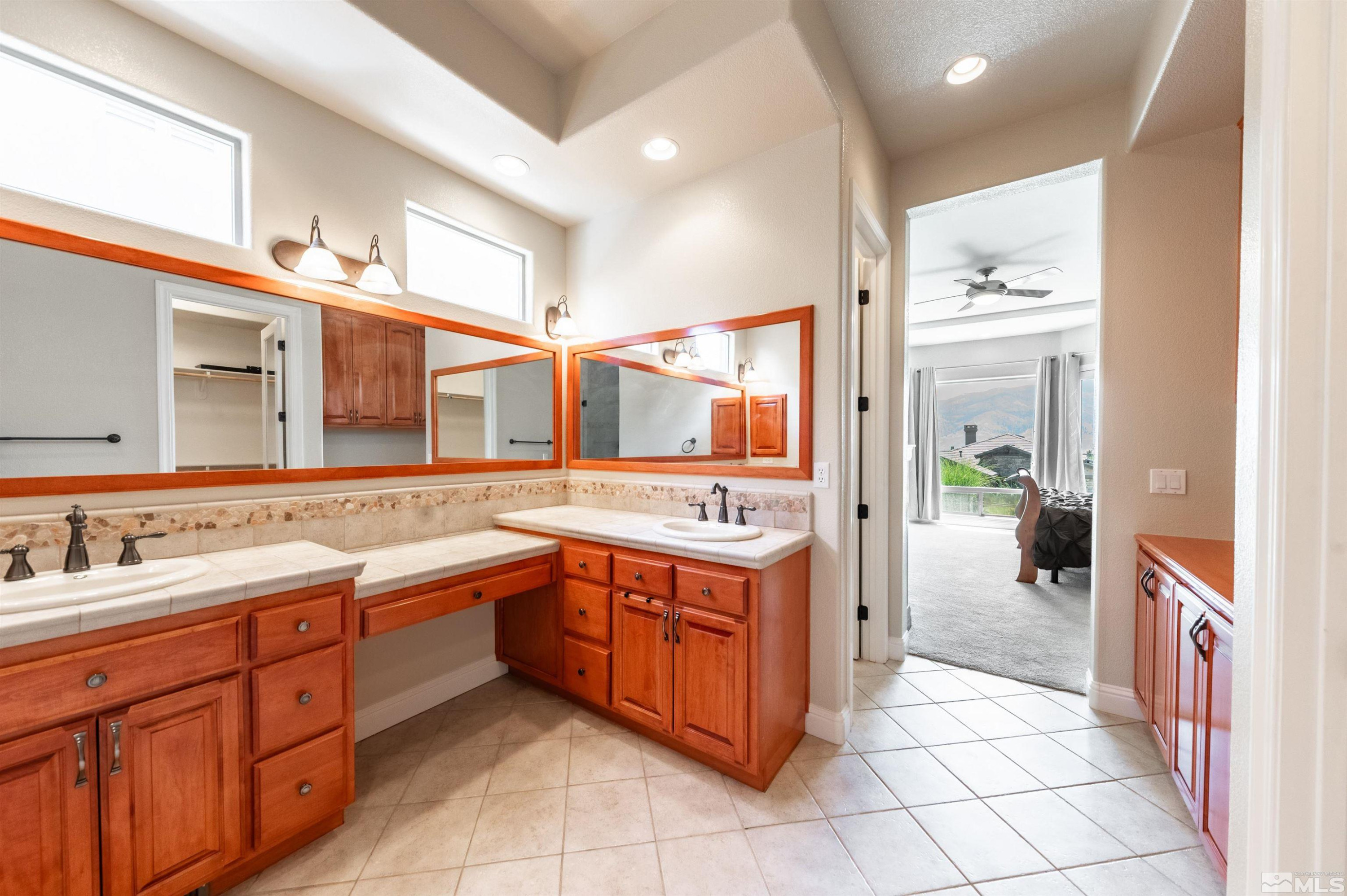 8772 Lynrock Circle