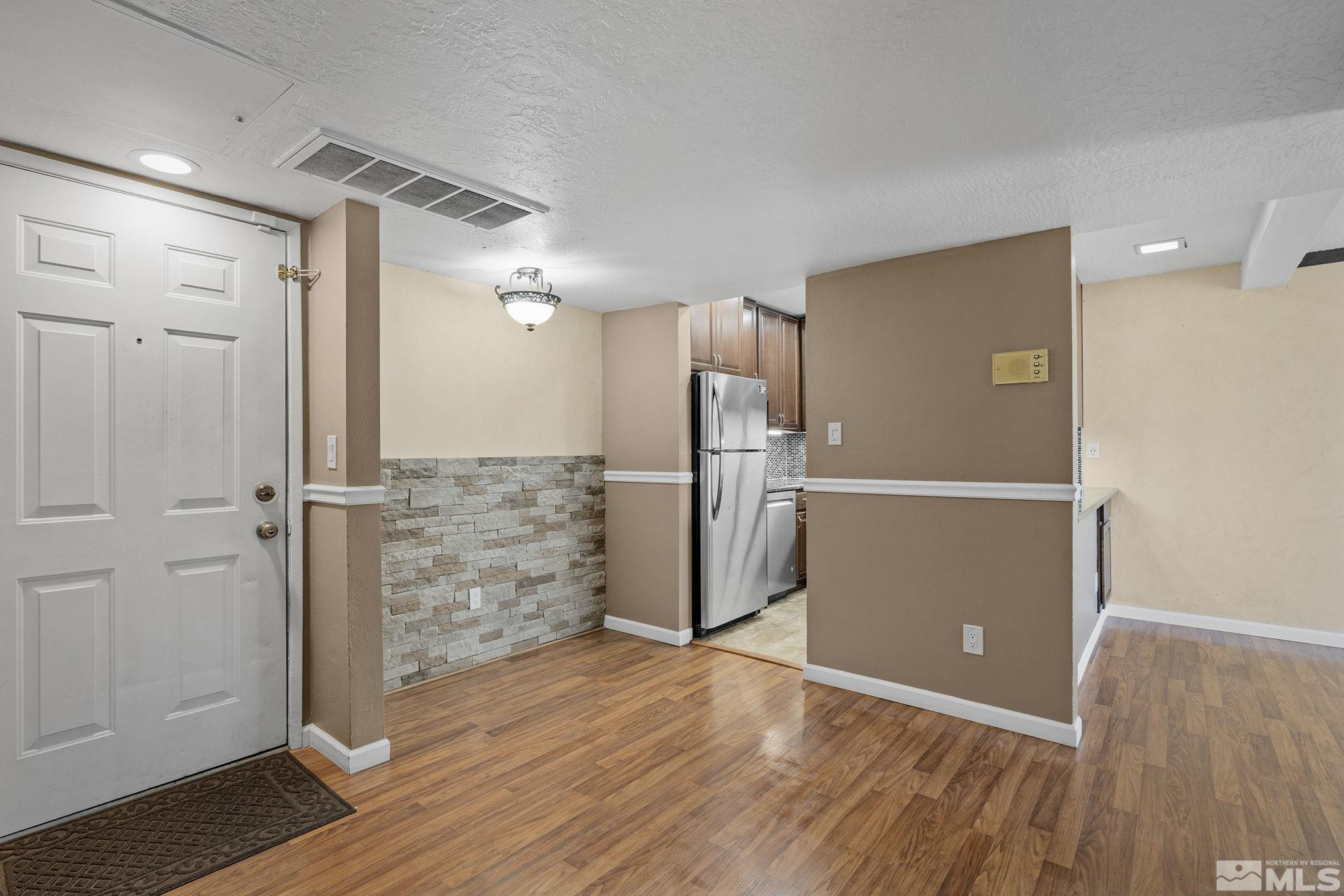 2555 Clear Acre Lane 83-2