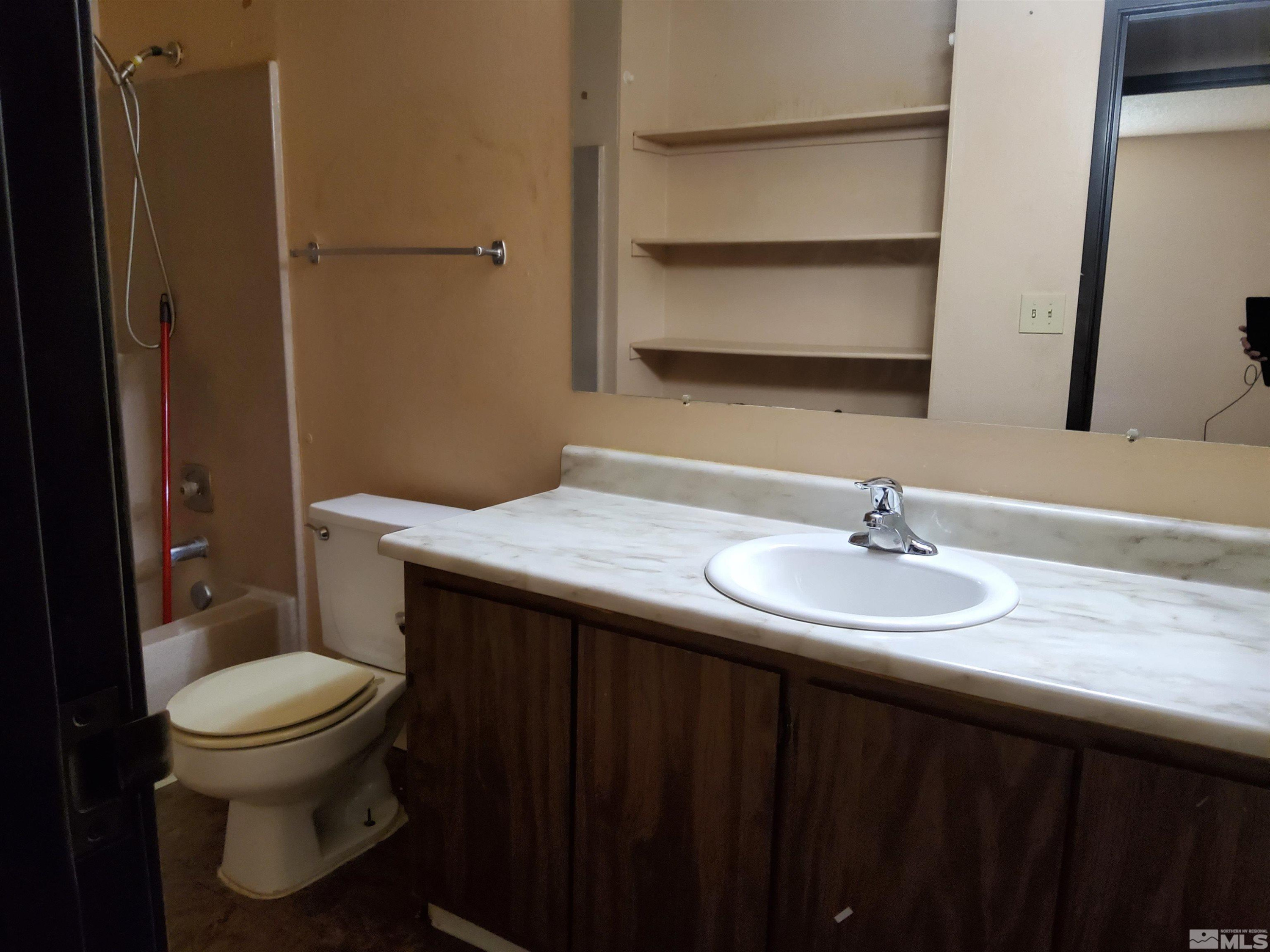 4604 Neil Road 148