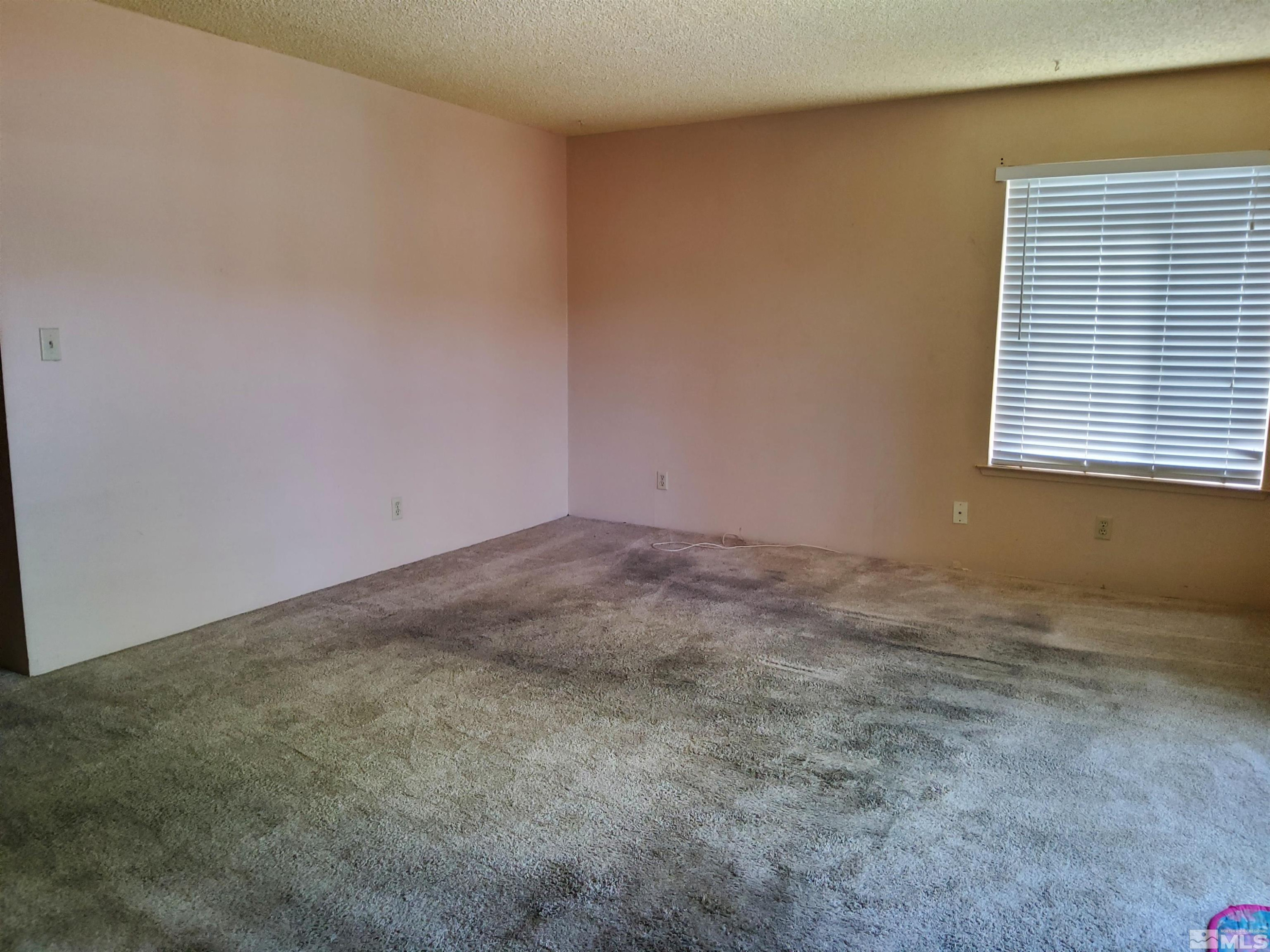 4604 Neil Road 148
