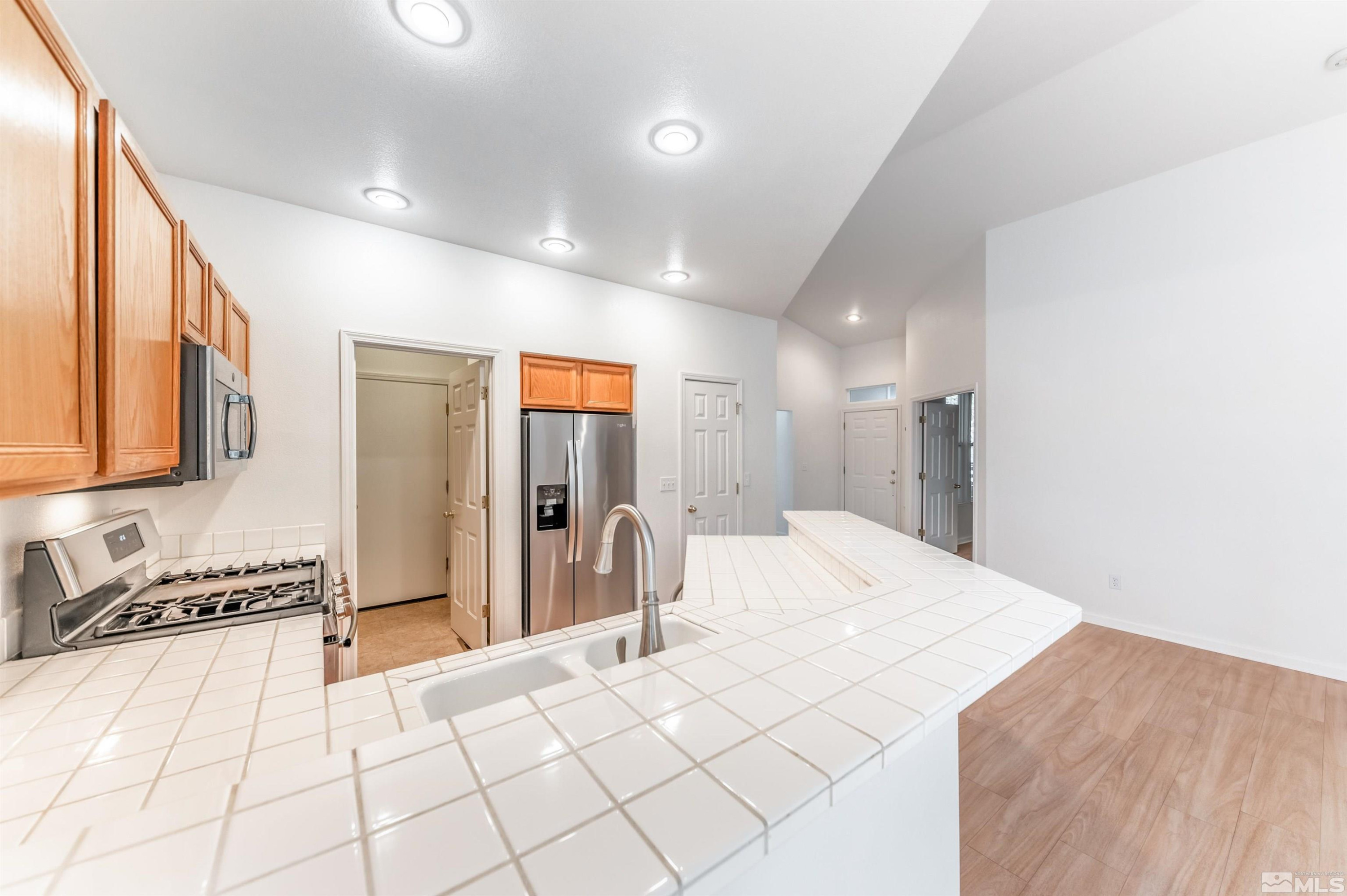 4660 Bradford Court