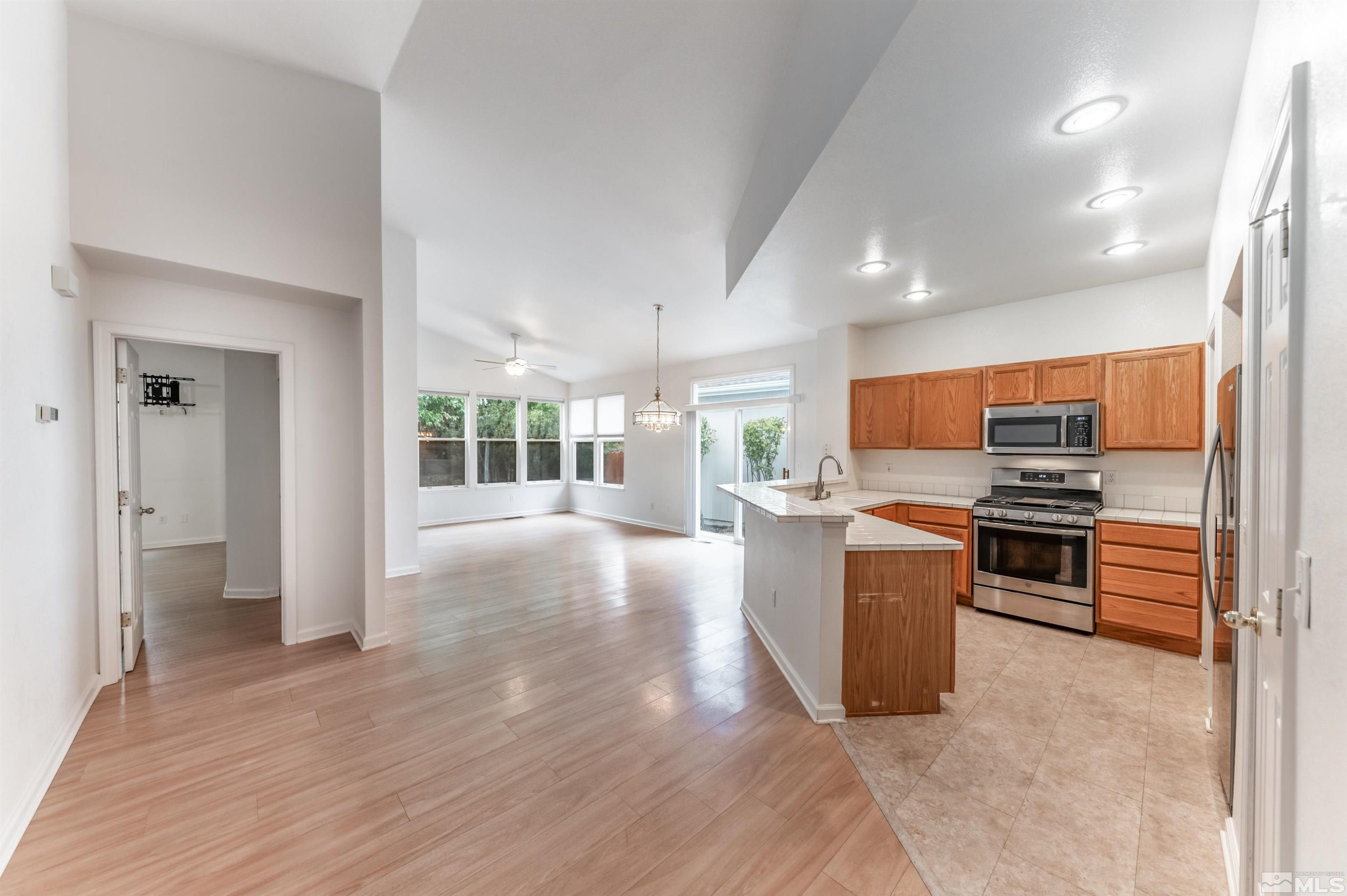 4660 Bradford Court