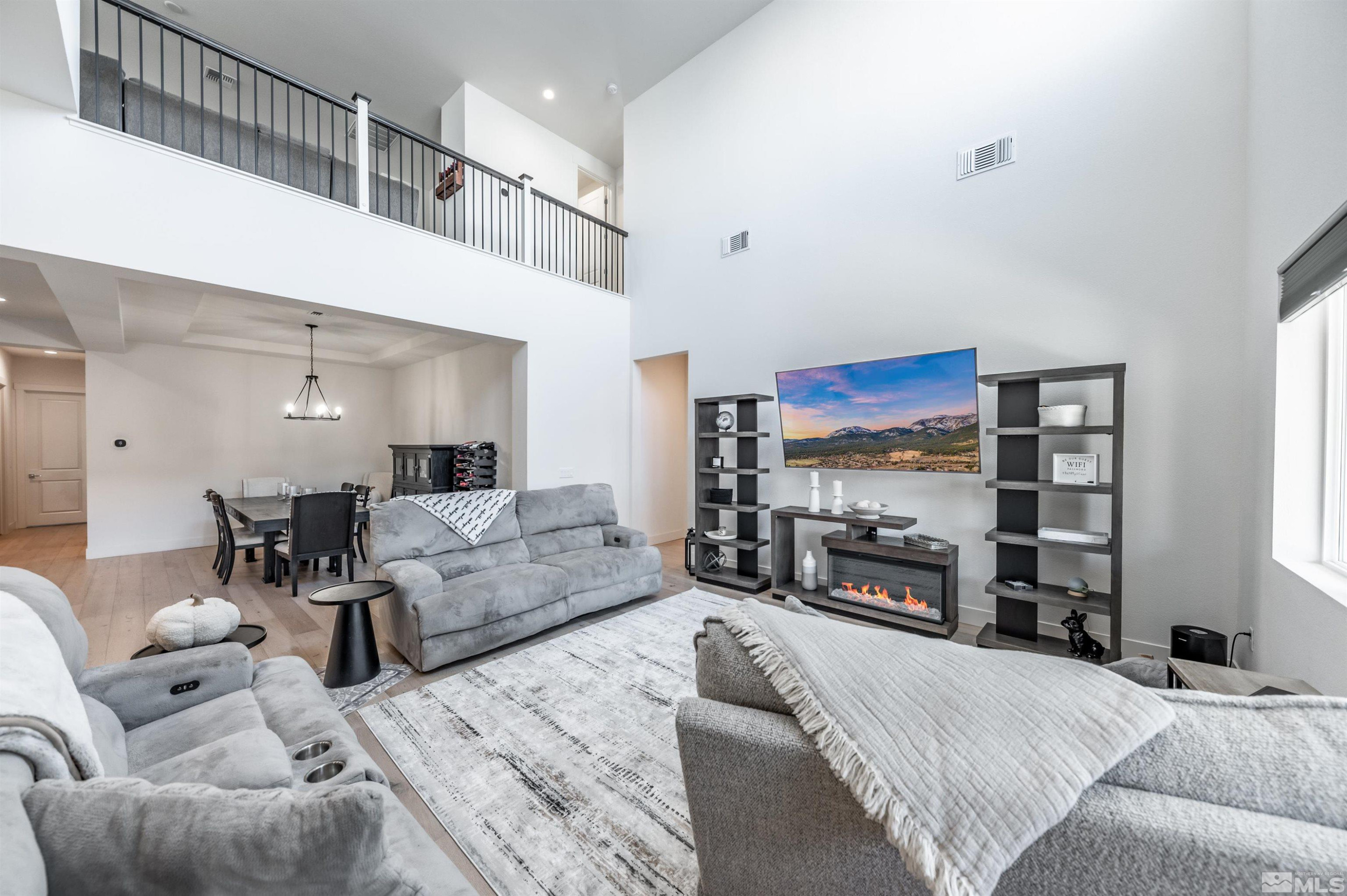 9445 Flying Horse Road