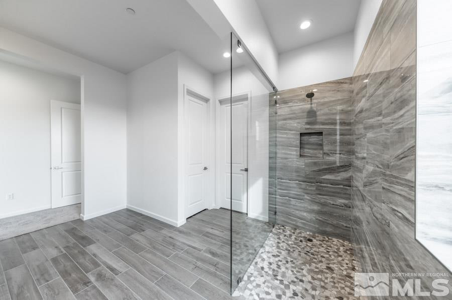 2096 Kinglet Drive Cinnamon 5