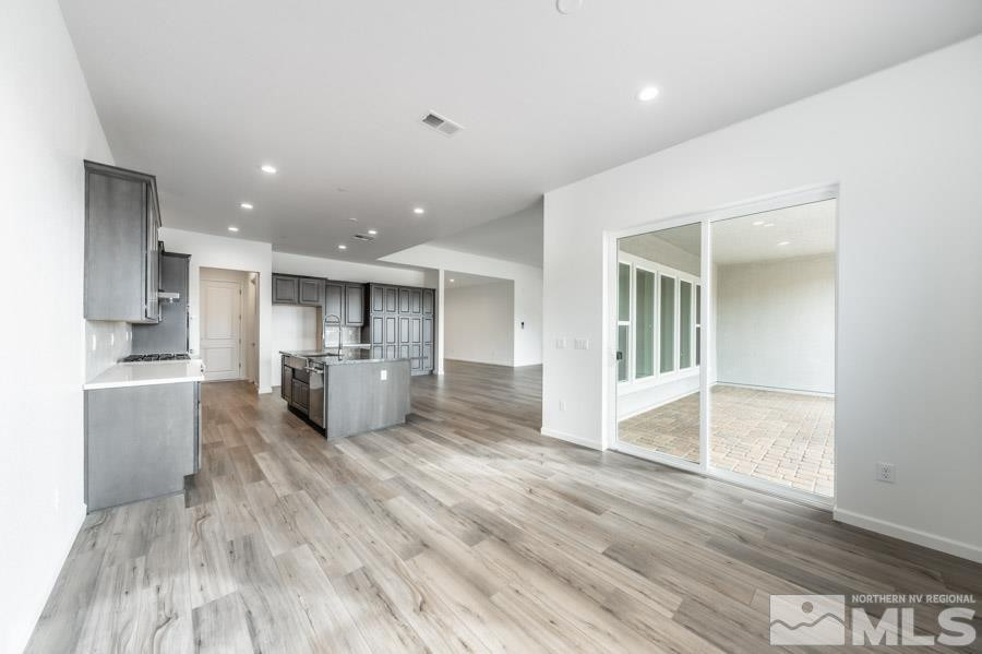 2096 Kinglet Drive Cinnamon 5
