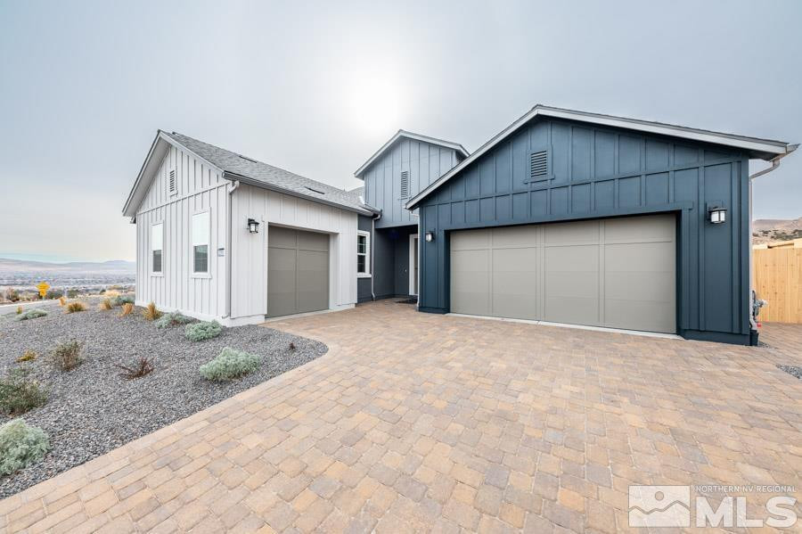 2096 Kinglet Drive Cinnamon 5
