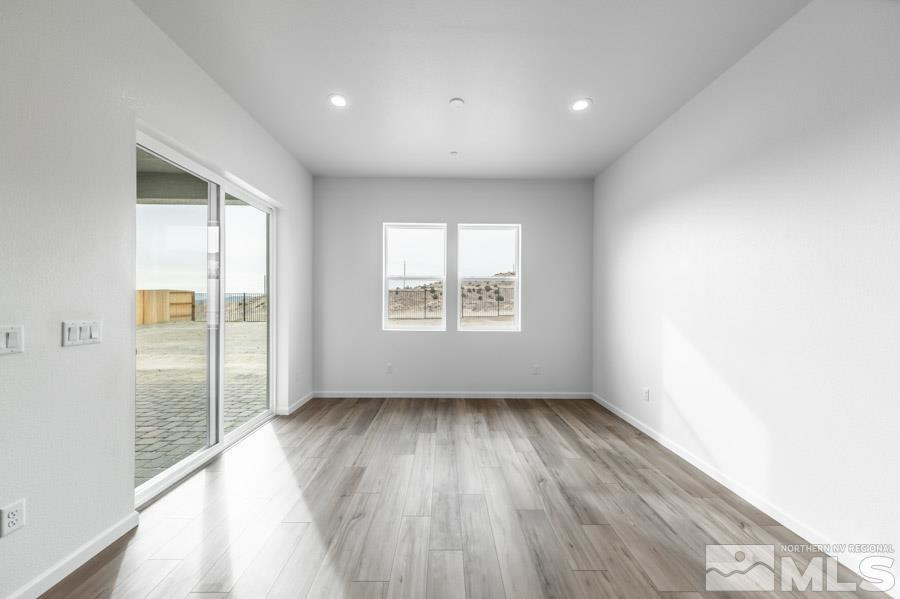 2096 Kinglet Drive Cinnamon 5