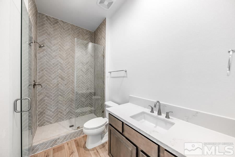 2096 Kinglet Drive Cinnamon 5