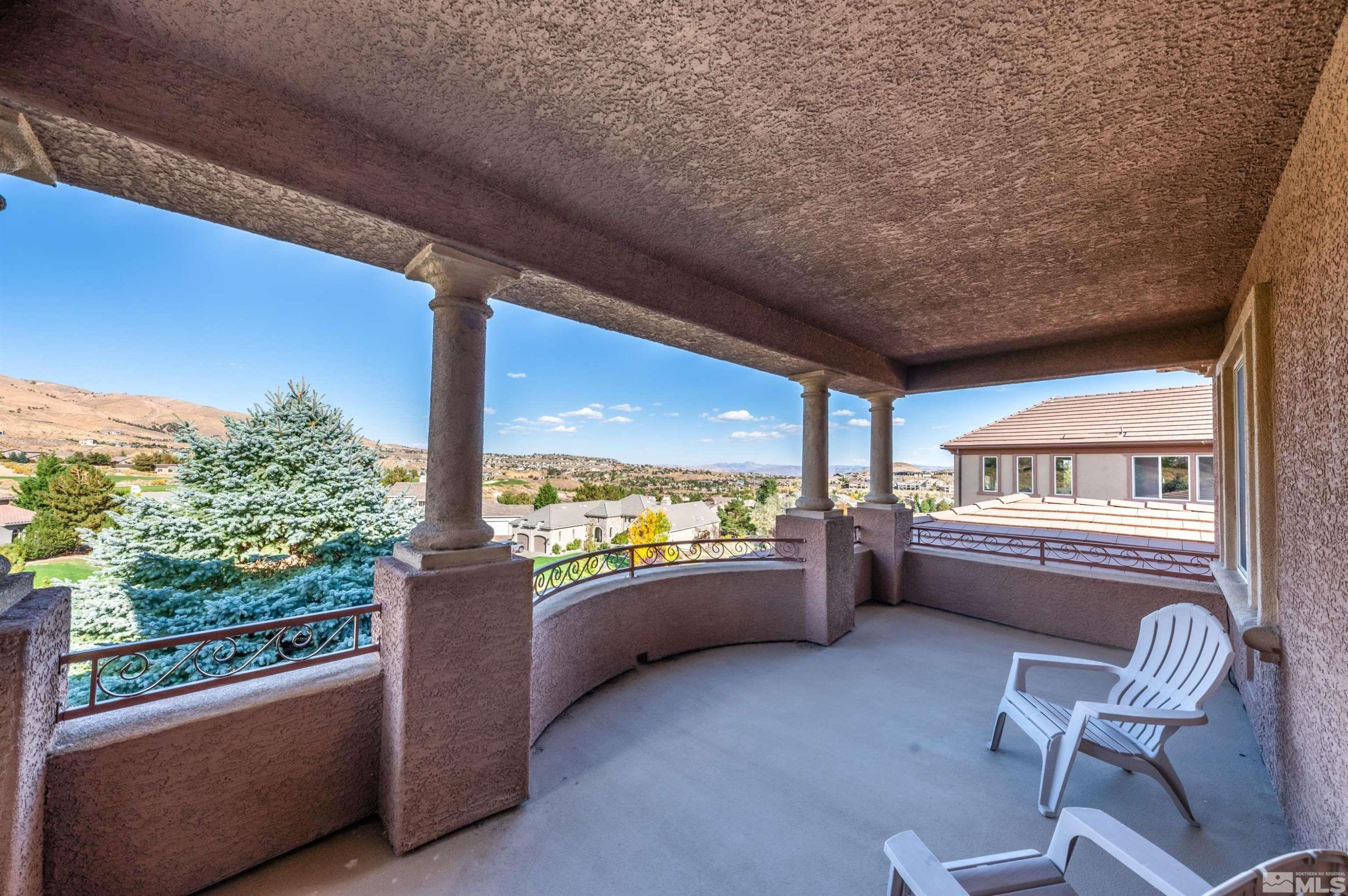 1880 Laurel Ridge Drive