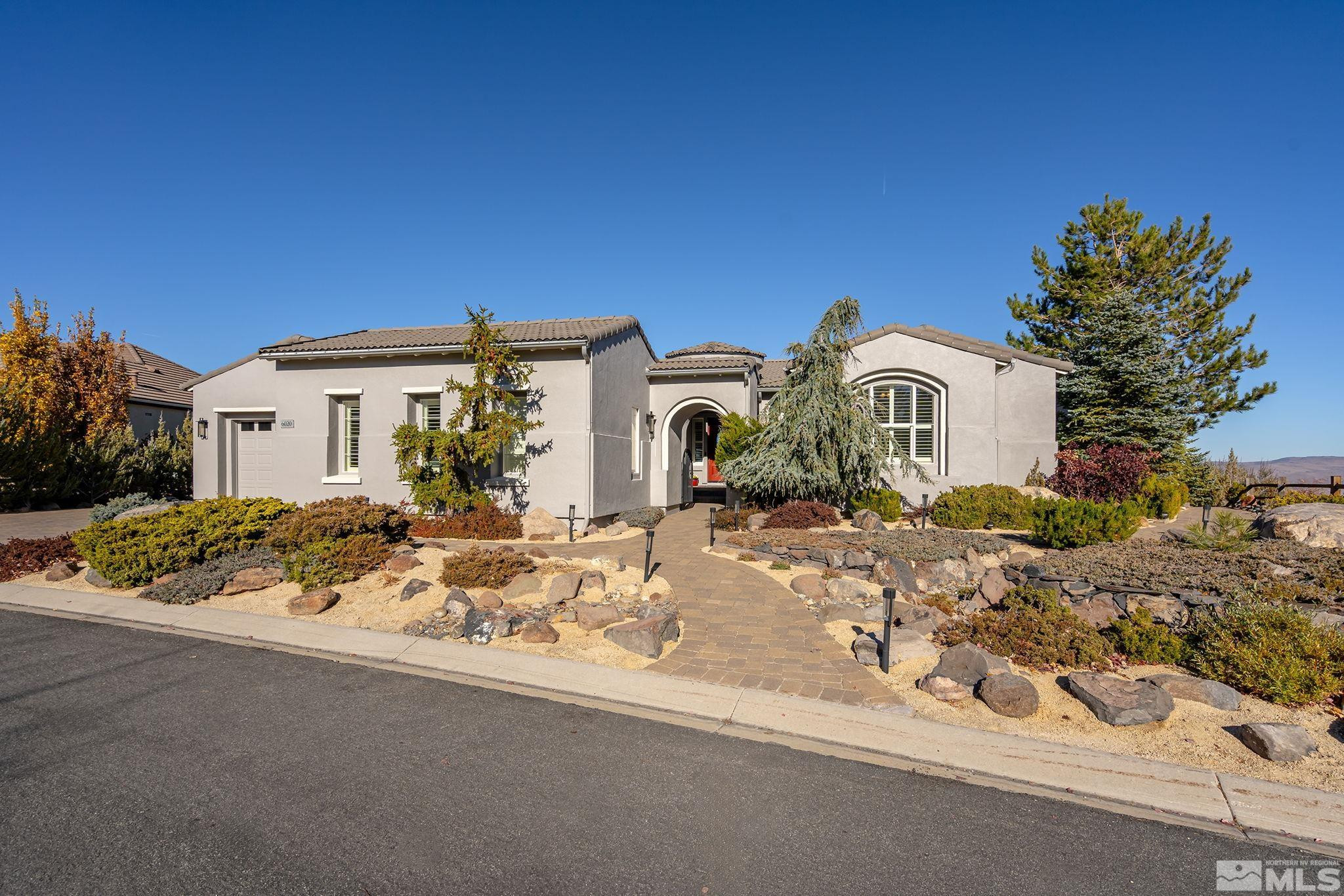 6020 Cour Saint Michelle