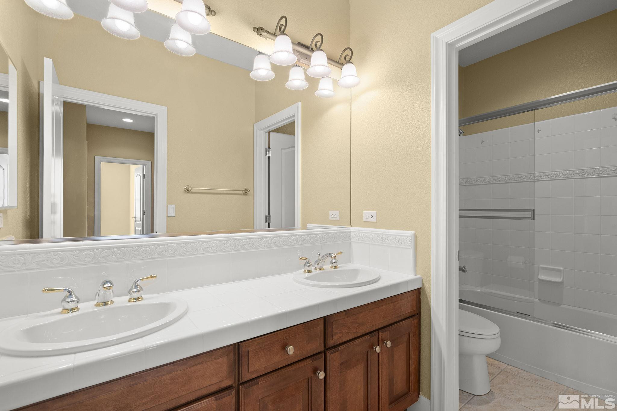 6020 Cour Saint Michelle