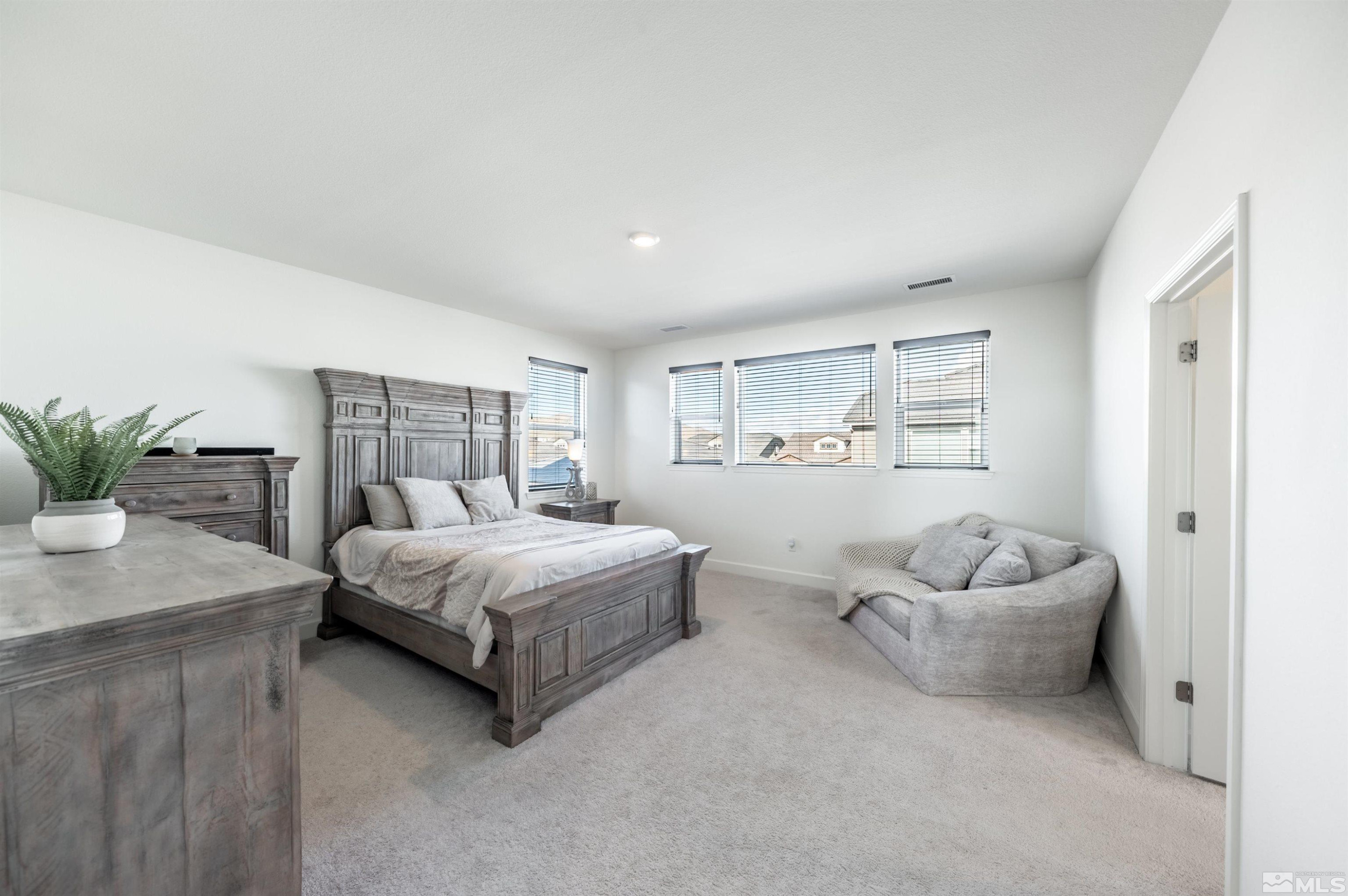 1296 Monte Way