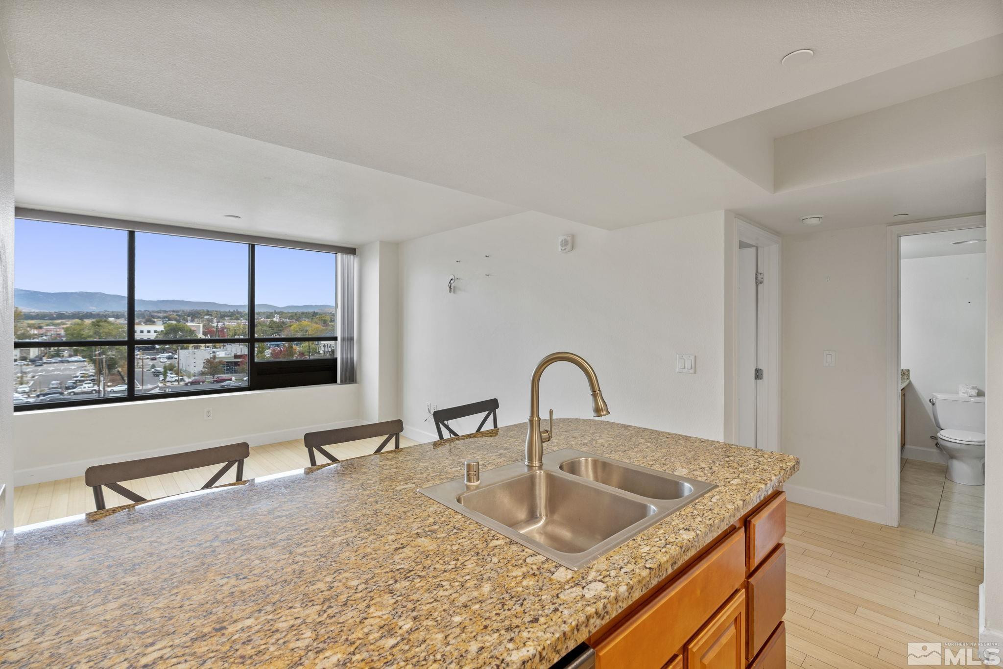450 N Arlington Avenue 713