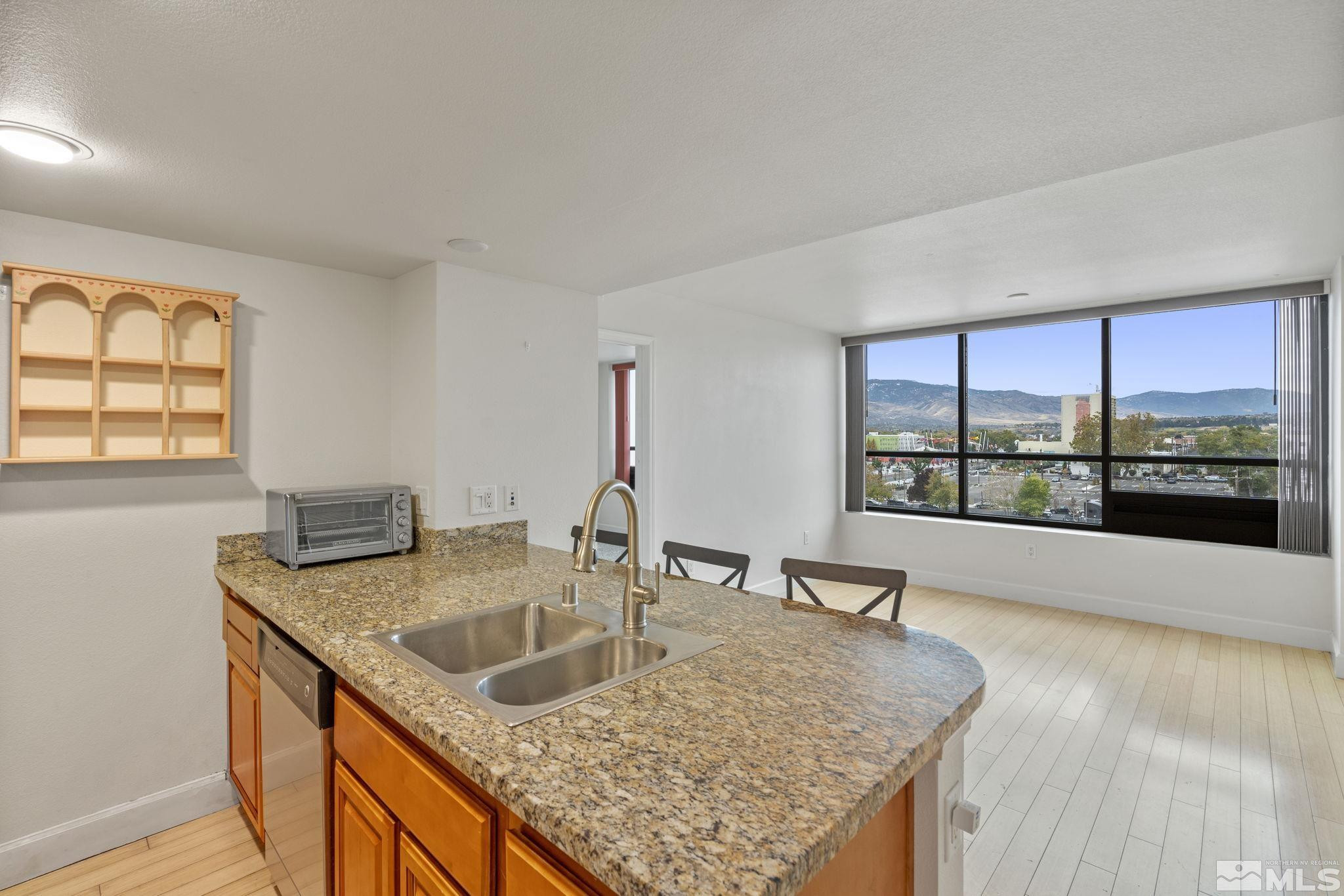 450 N Arlington Avenue 713