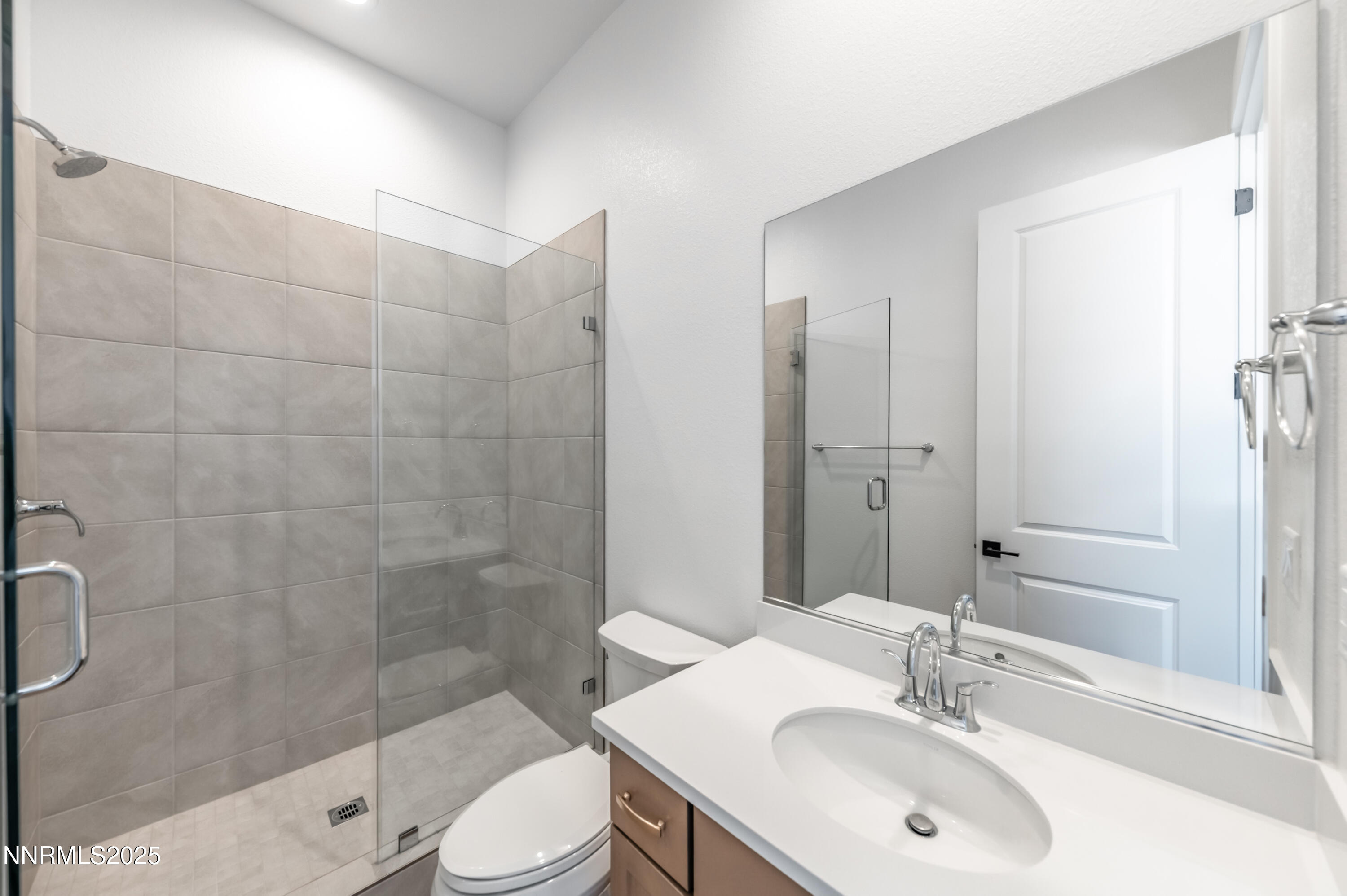 461 Hutchinson Drive, Magnolia 85