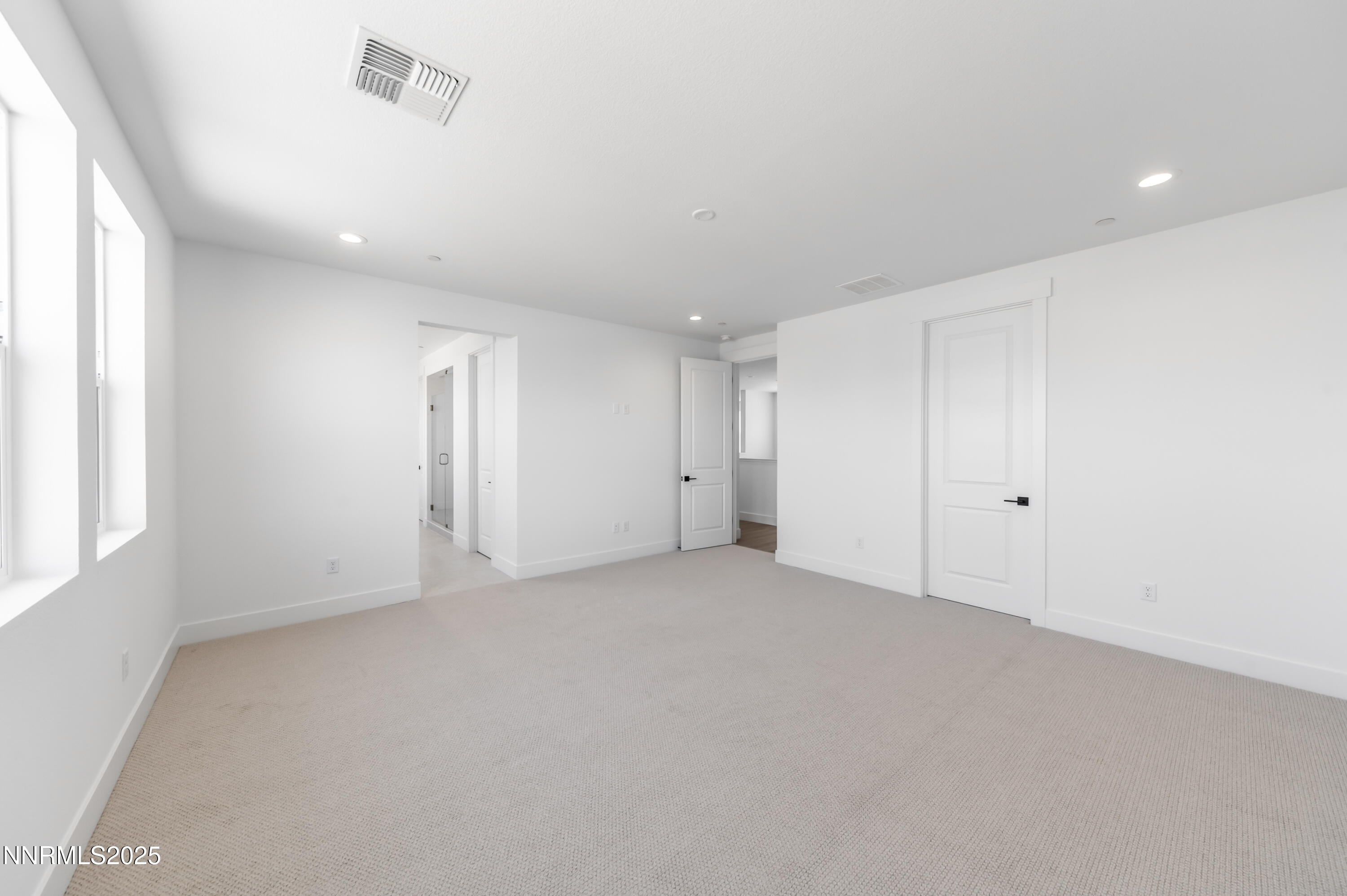 461 Hutchinson Drive, Magnolia 85
