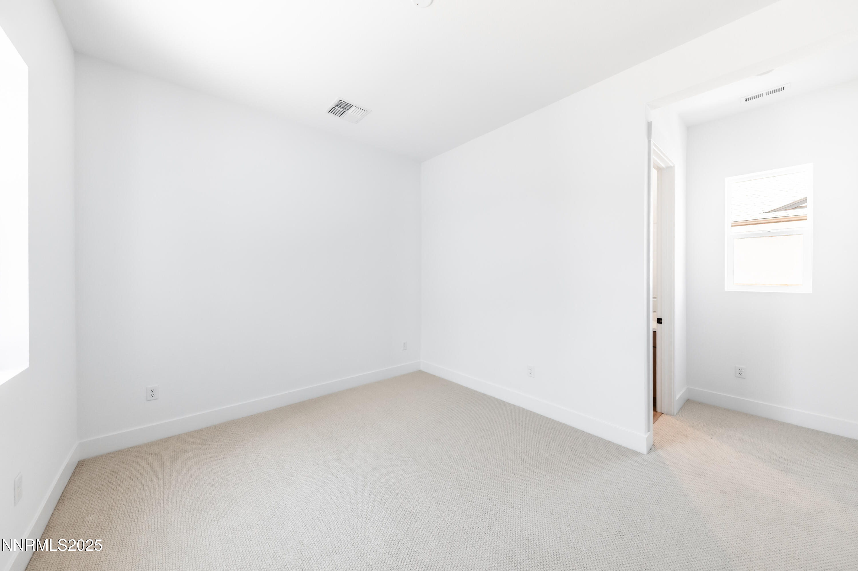 461 Hutchinson Drive, Magnolia 85