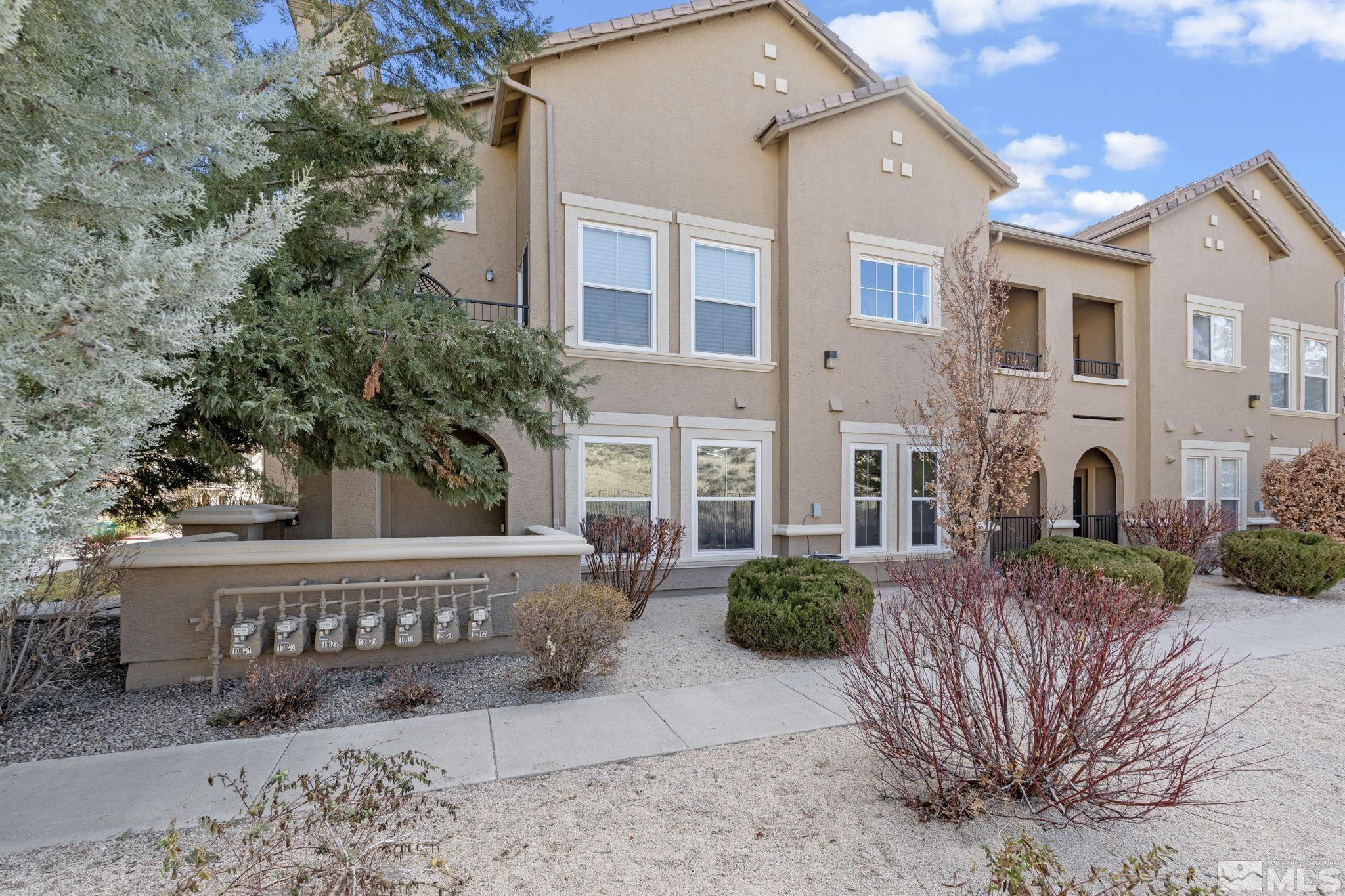 9050 Double R Boulevard 1012