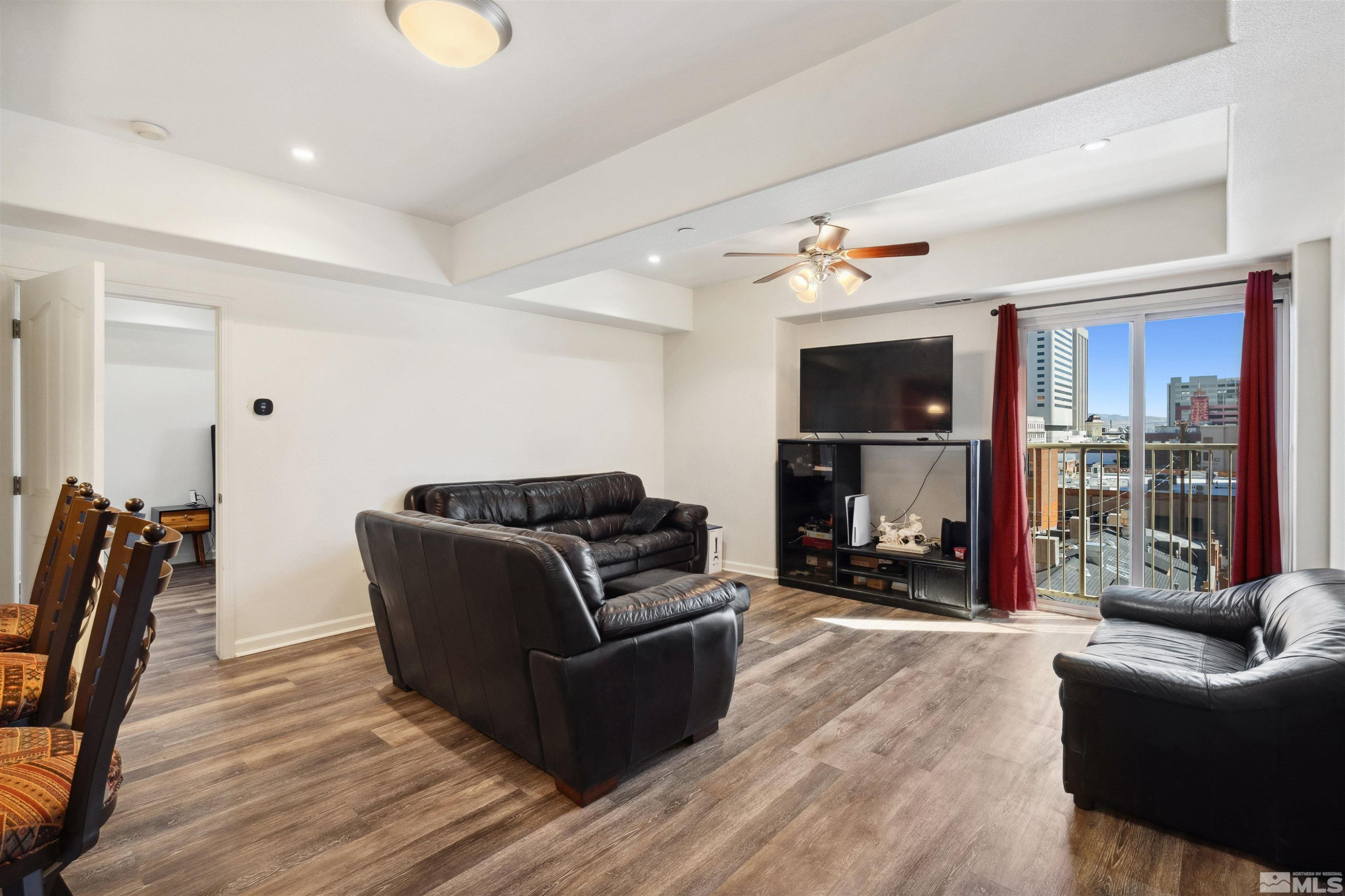 200 W 2nd Street 304