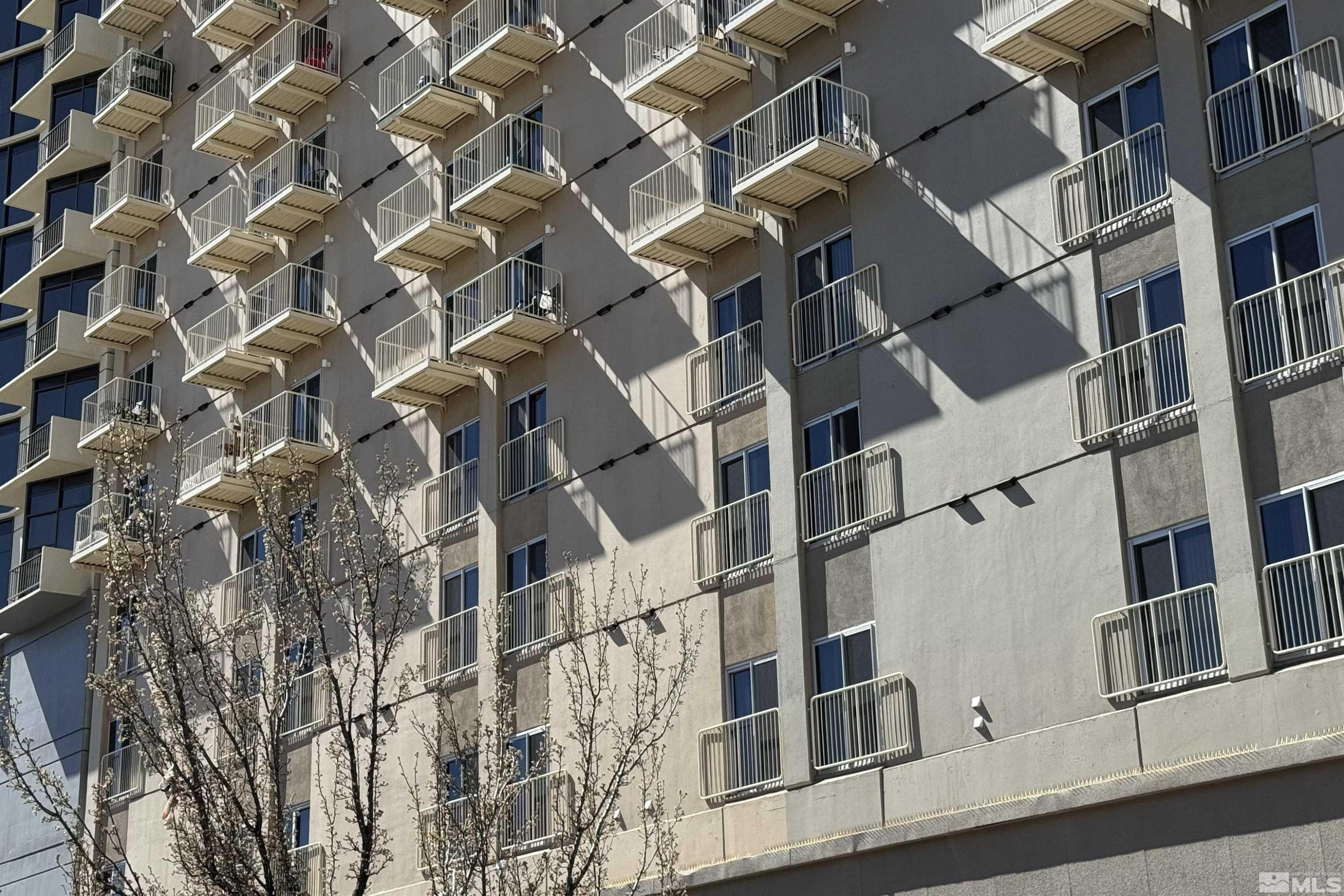 200 W 2nd Street 304
