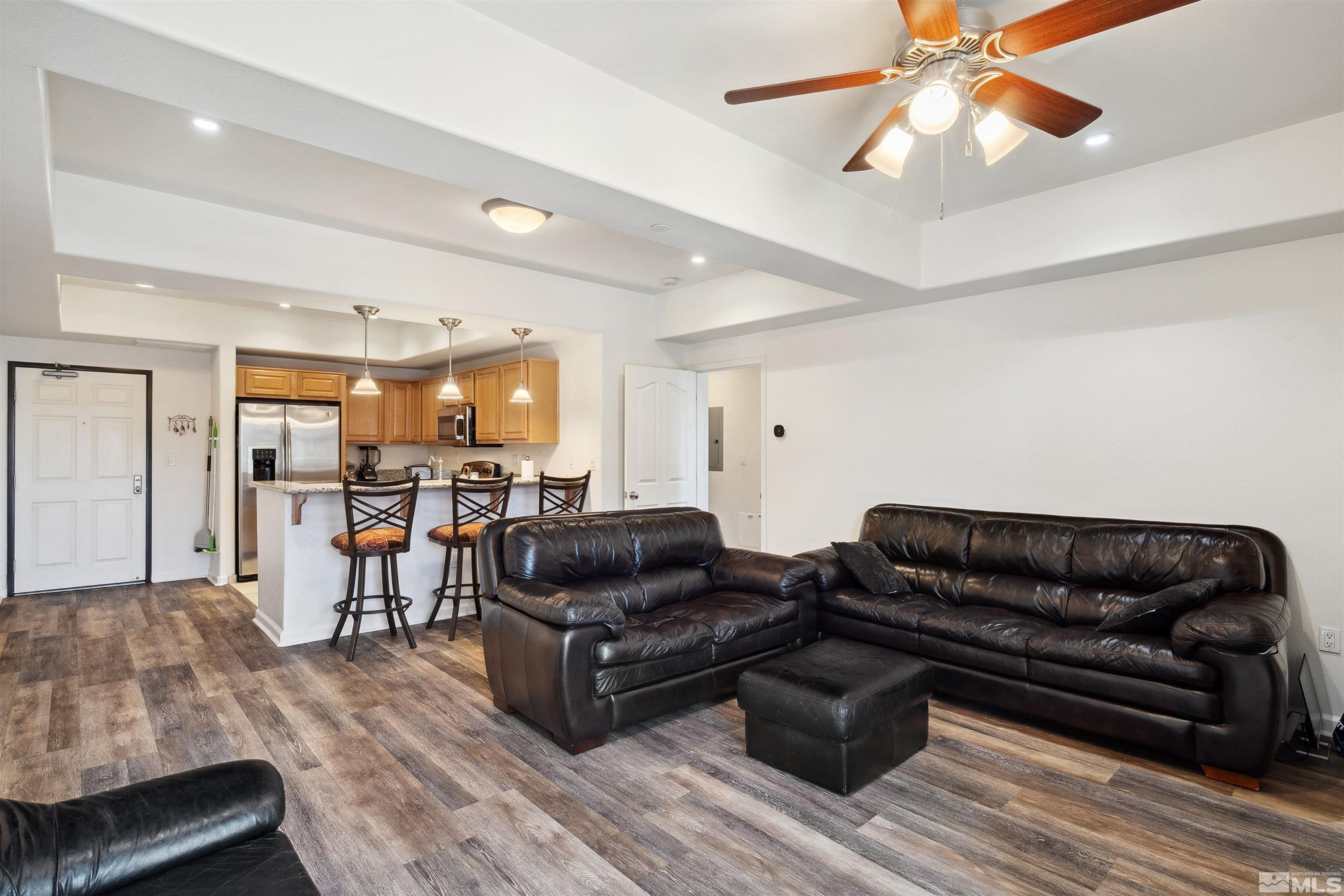 200 W 2nd Street 304