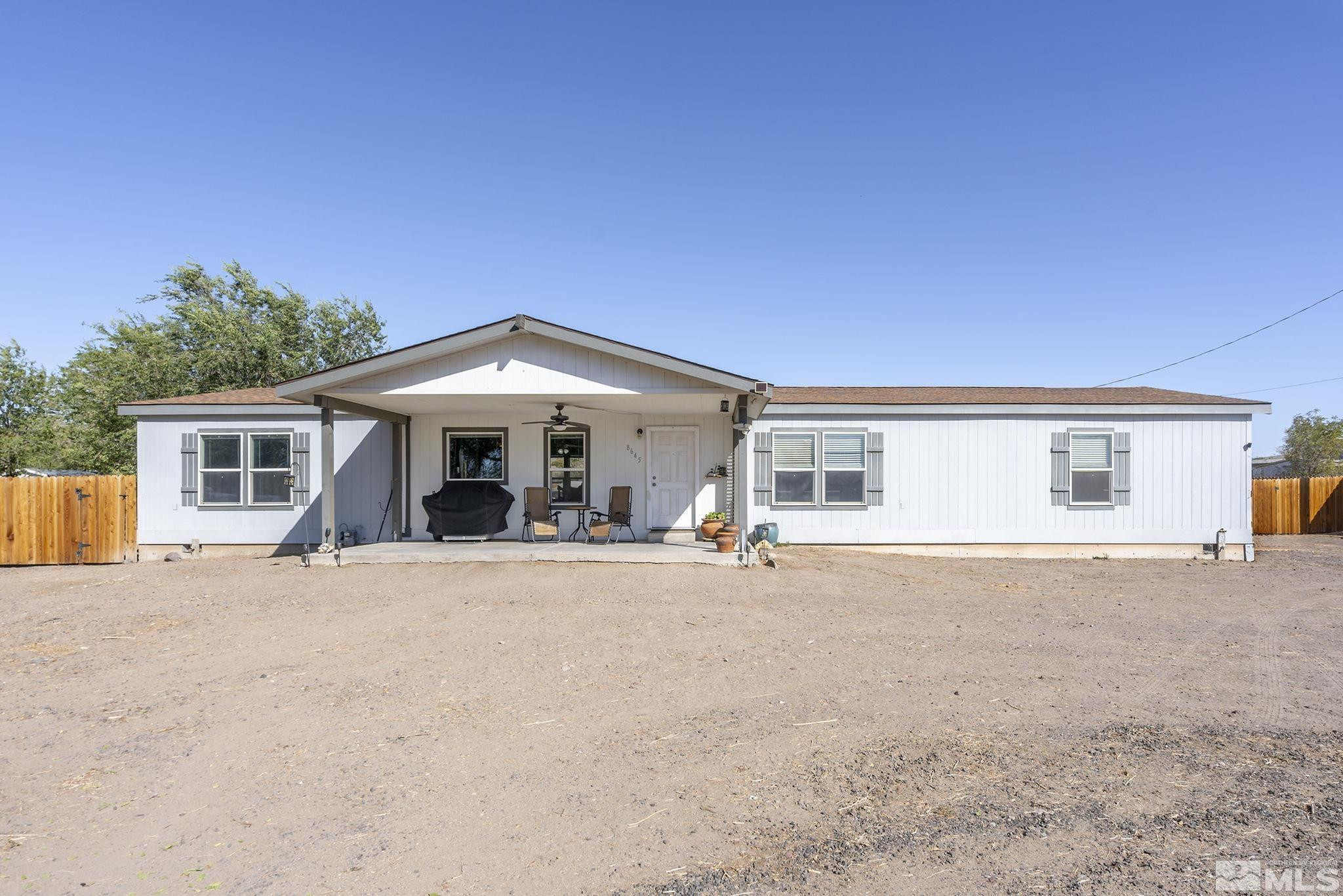 8645 Santa Fe Trail