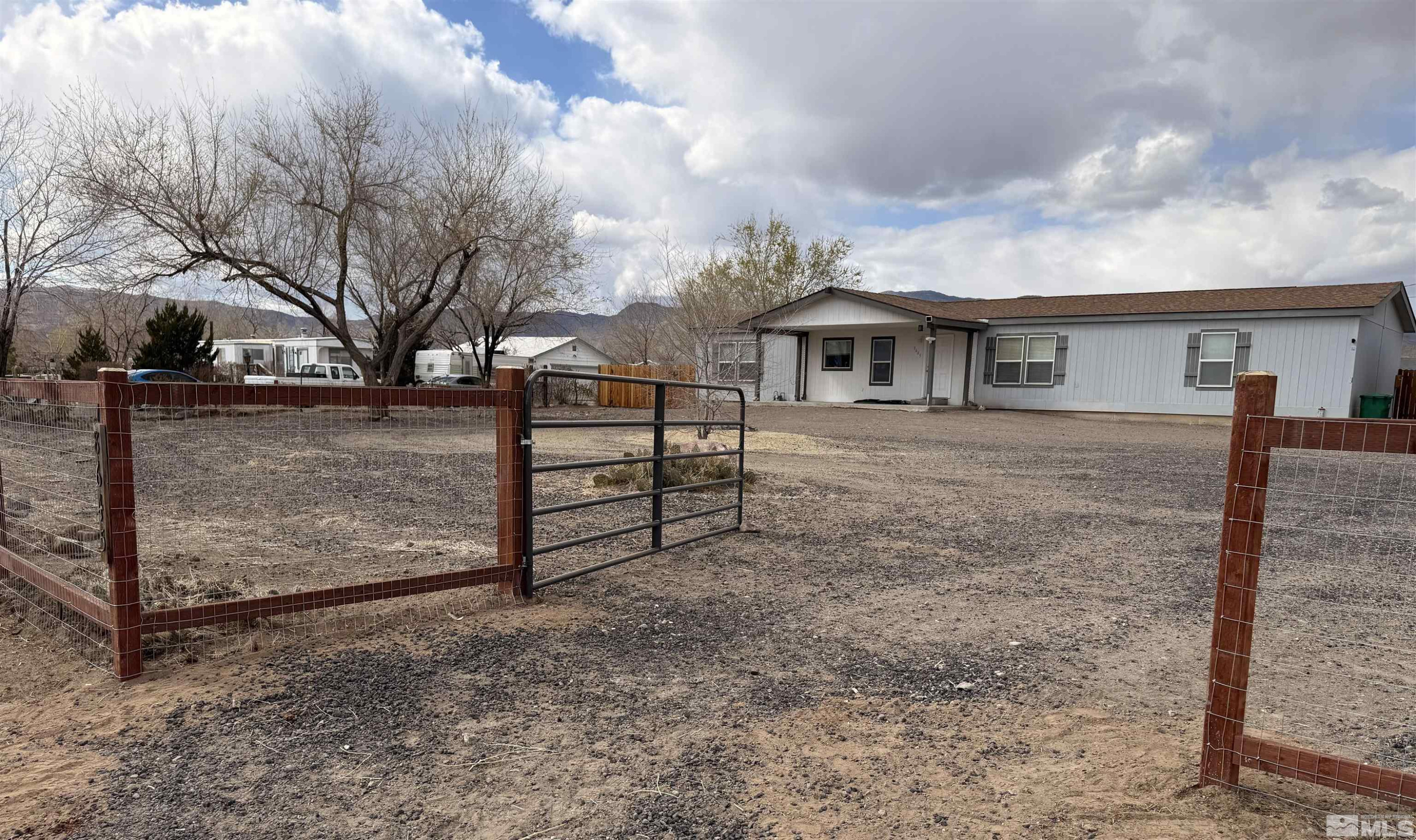 8645 Santa Fe Trail