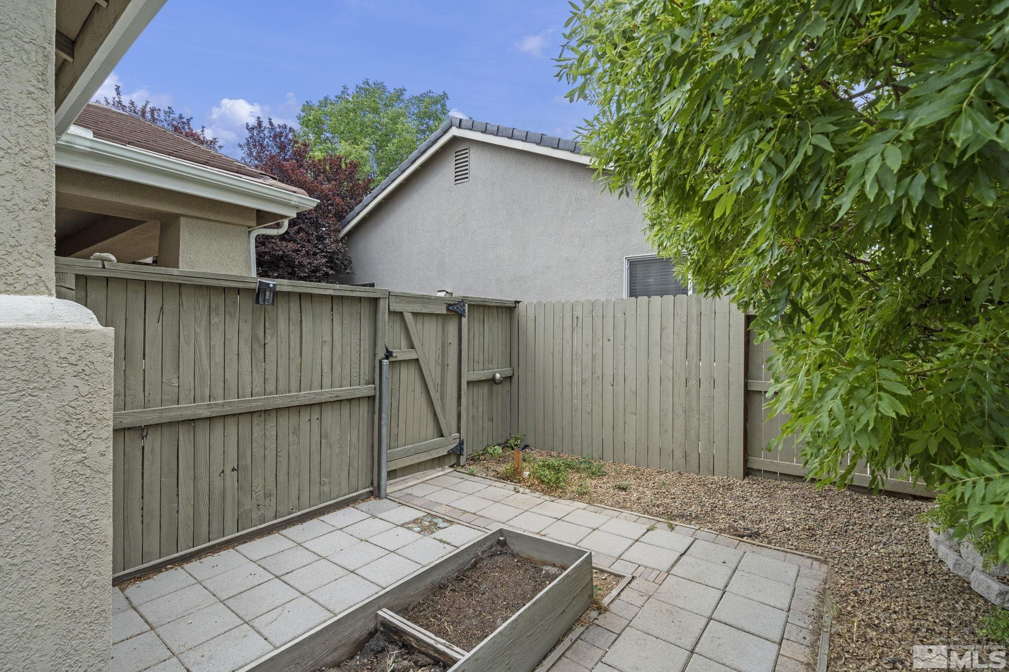 1620 Rocky Cove Lane