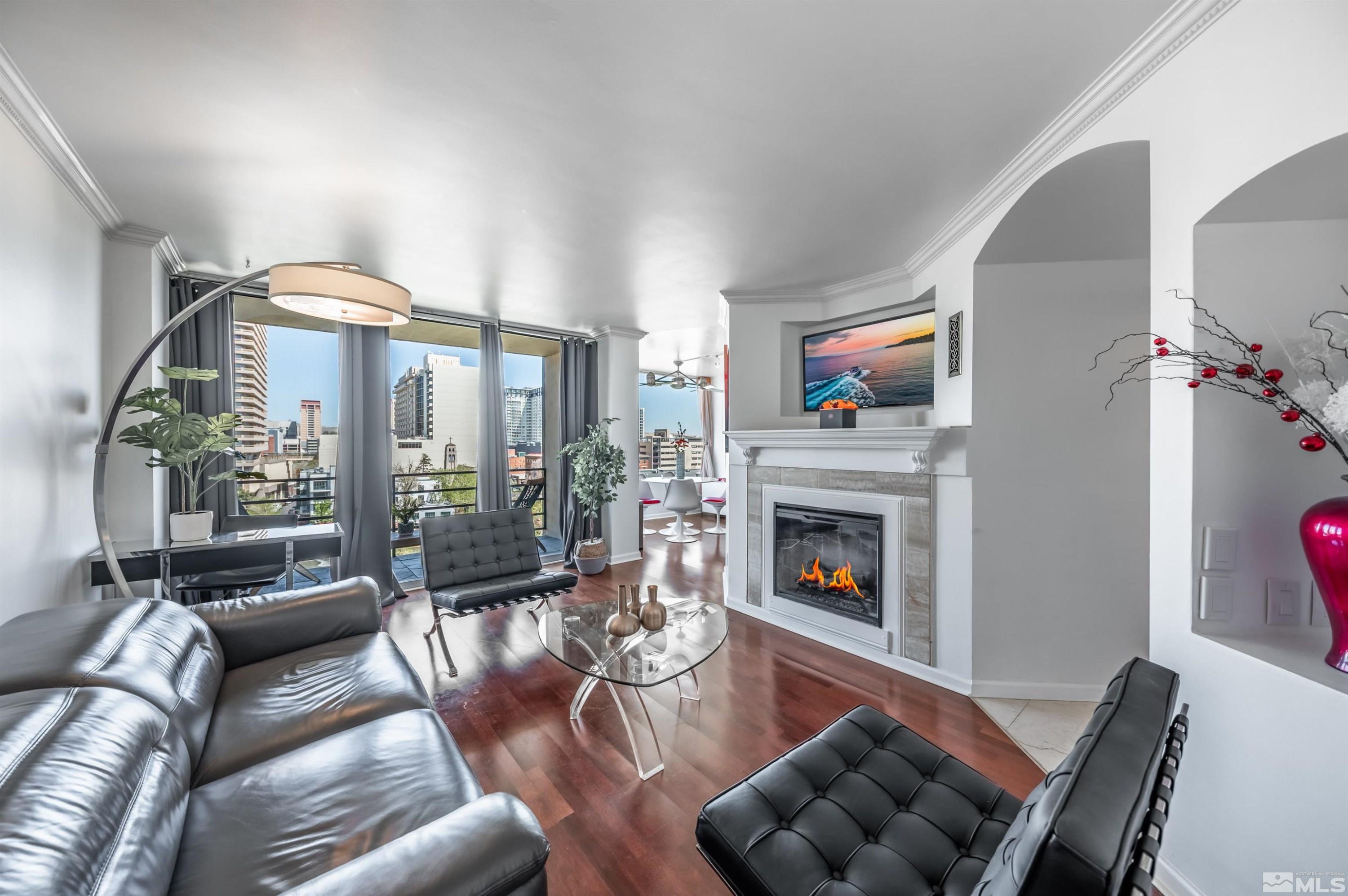 280 Island Avenue 904