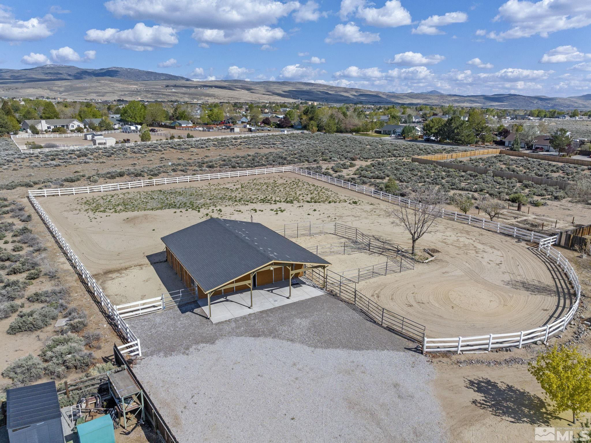30 Moonbeam Court
