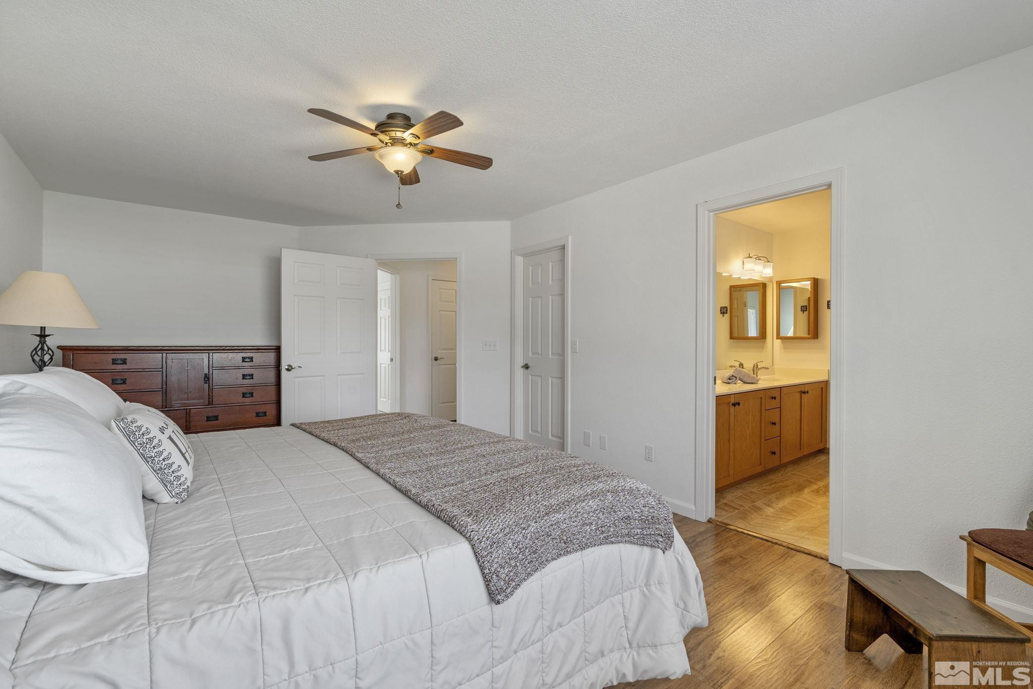 30 Moonbeam Court