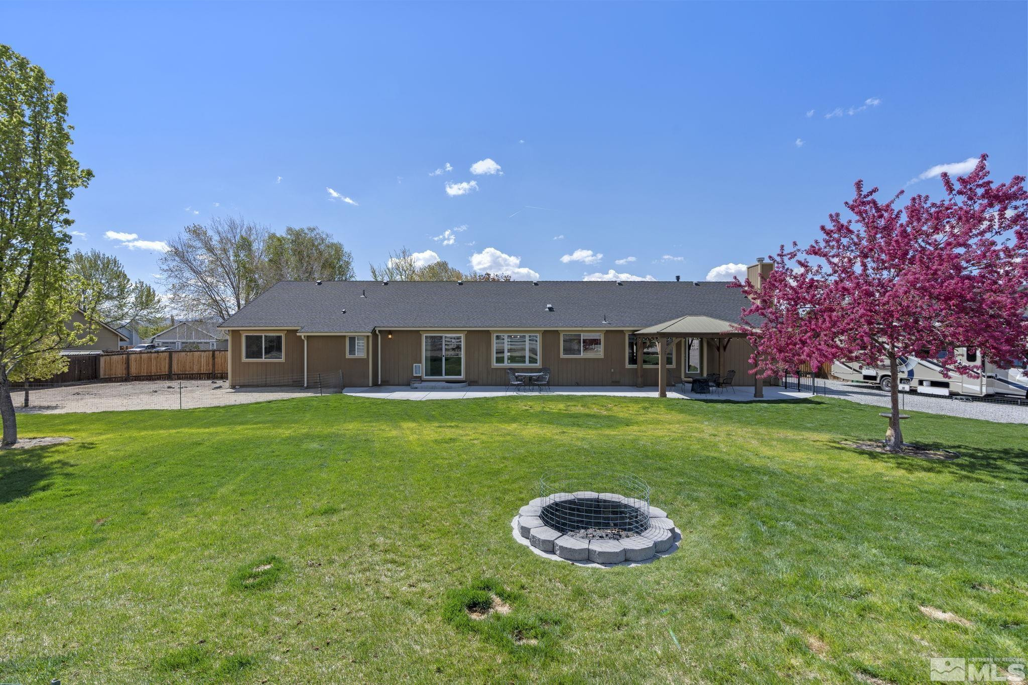 30 Moonbeam Court