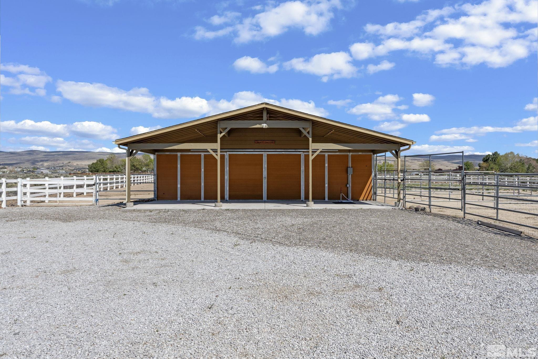 30 Moonbeam Court