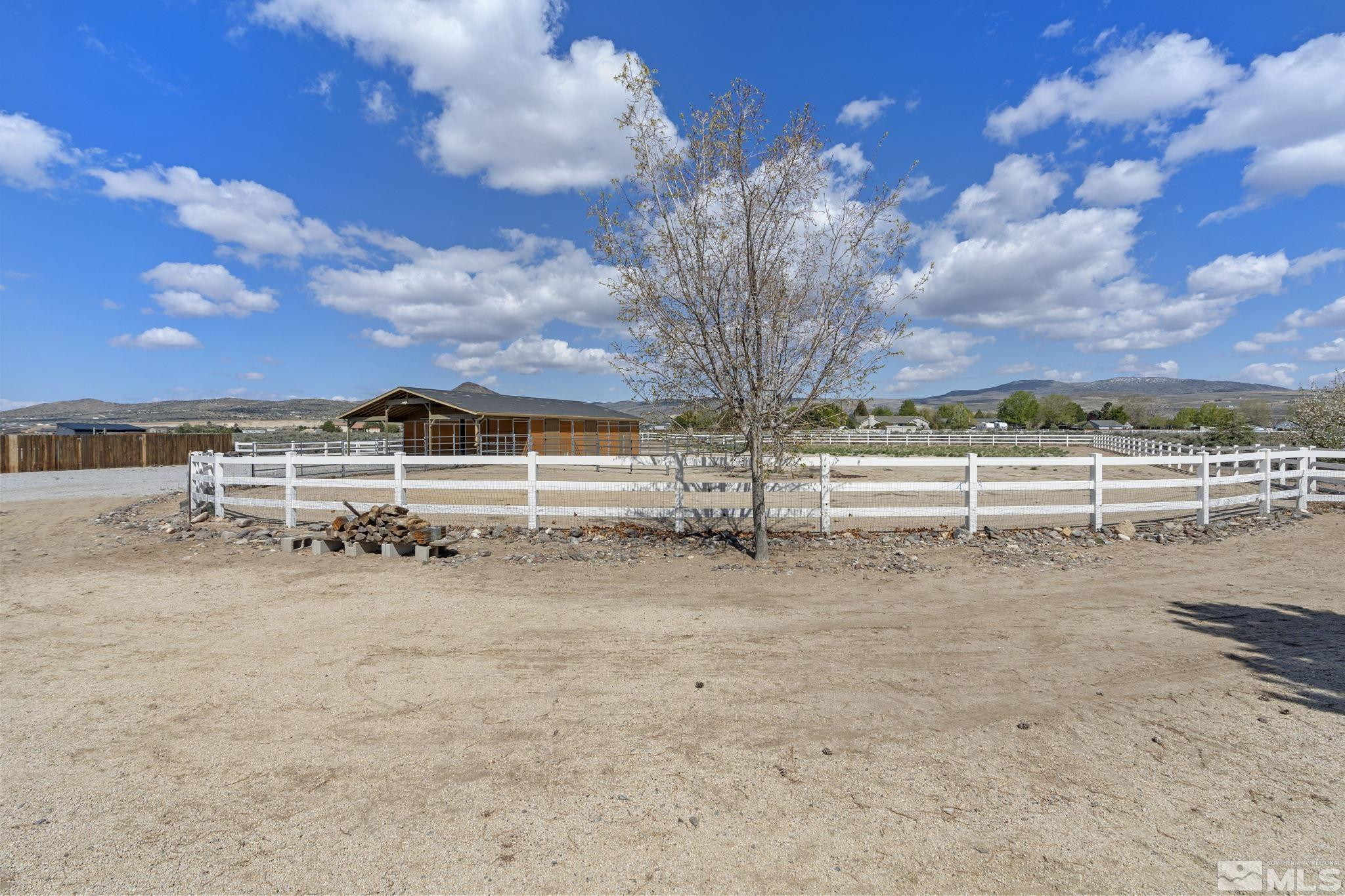 30 Moonbeam Court