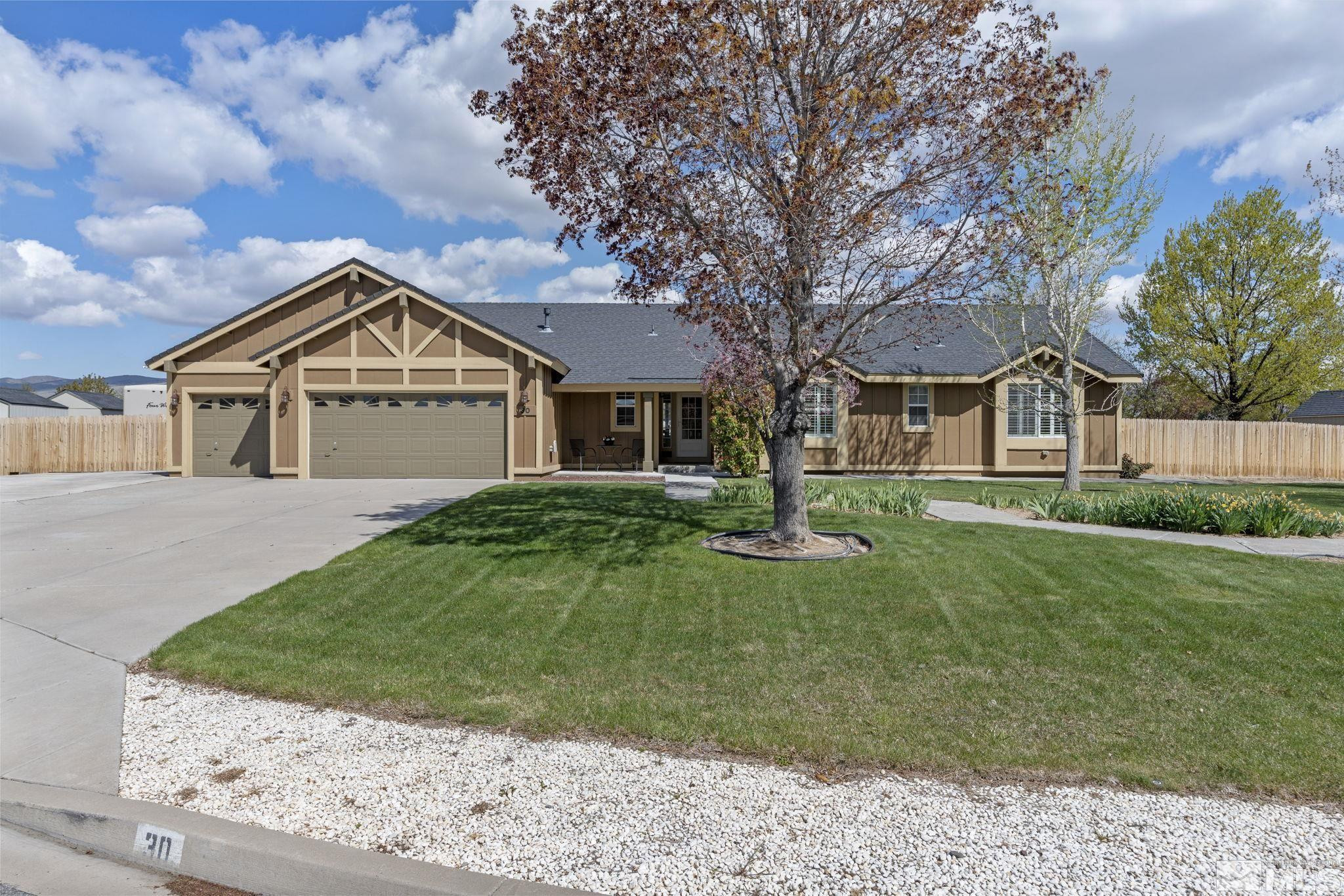 30 Moonbeam Court