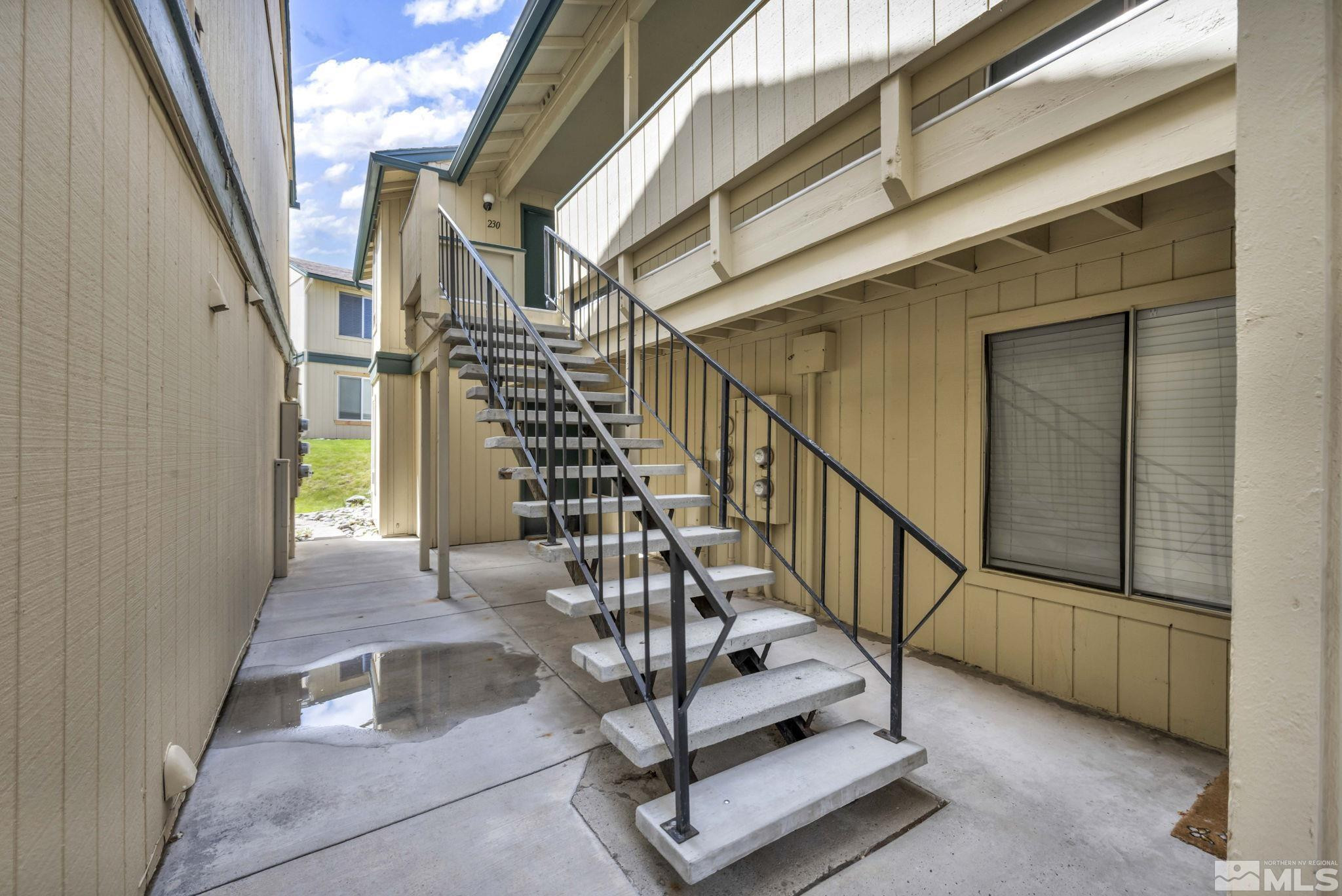 3939 Clear Acre Lane, 230