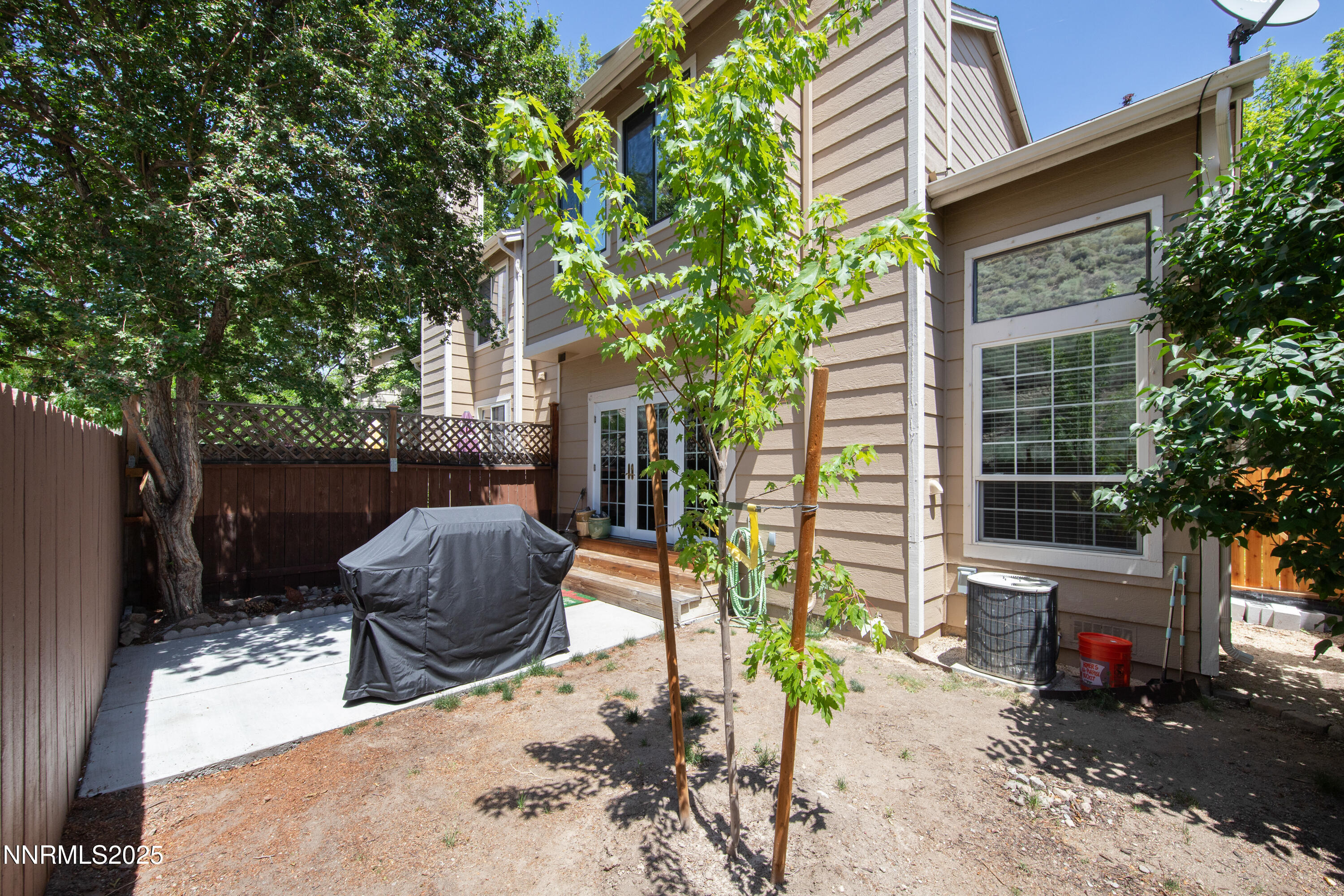 4315 Leeward Lane