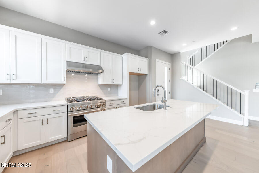 1513 Golf Club Drive, Hilltop 12