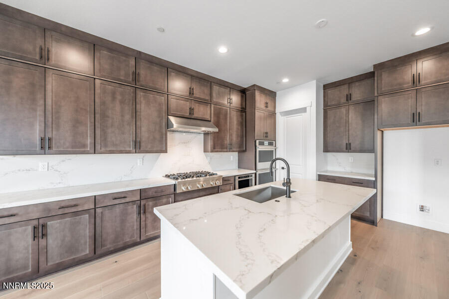 2940 Murrelet Way Cinnamon 83