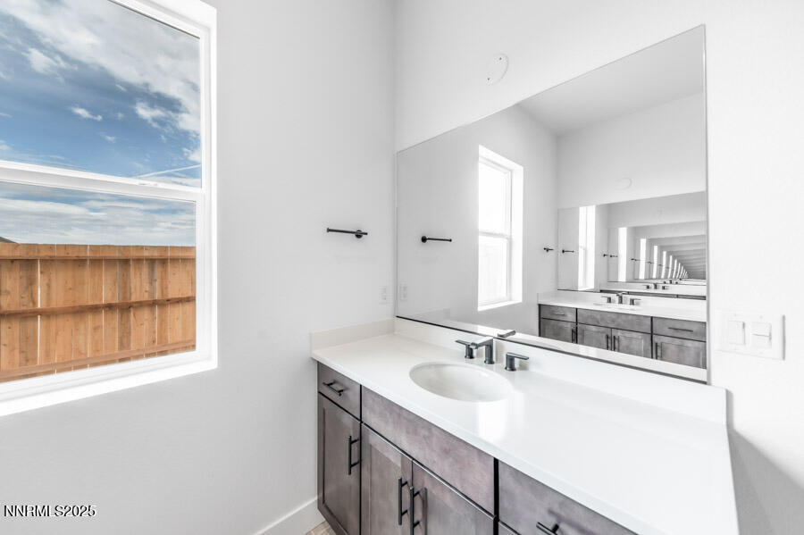 2940 Murrelet Way Cinnamon 83