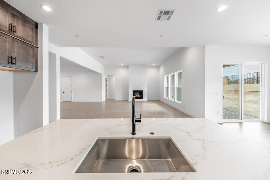 2940 Murrelet Way Cinnamon 83