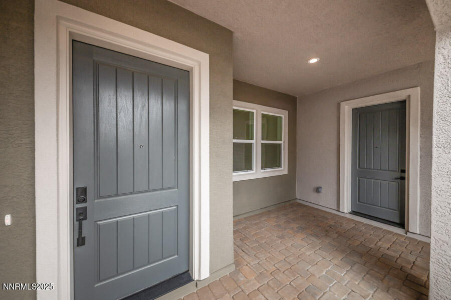 2940 Murrelet Way Cinnamon 83